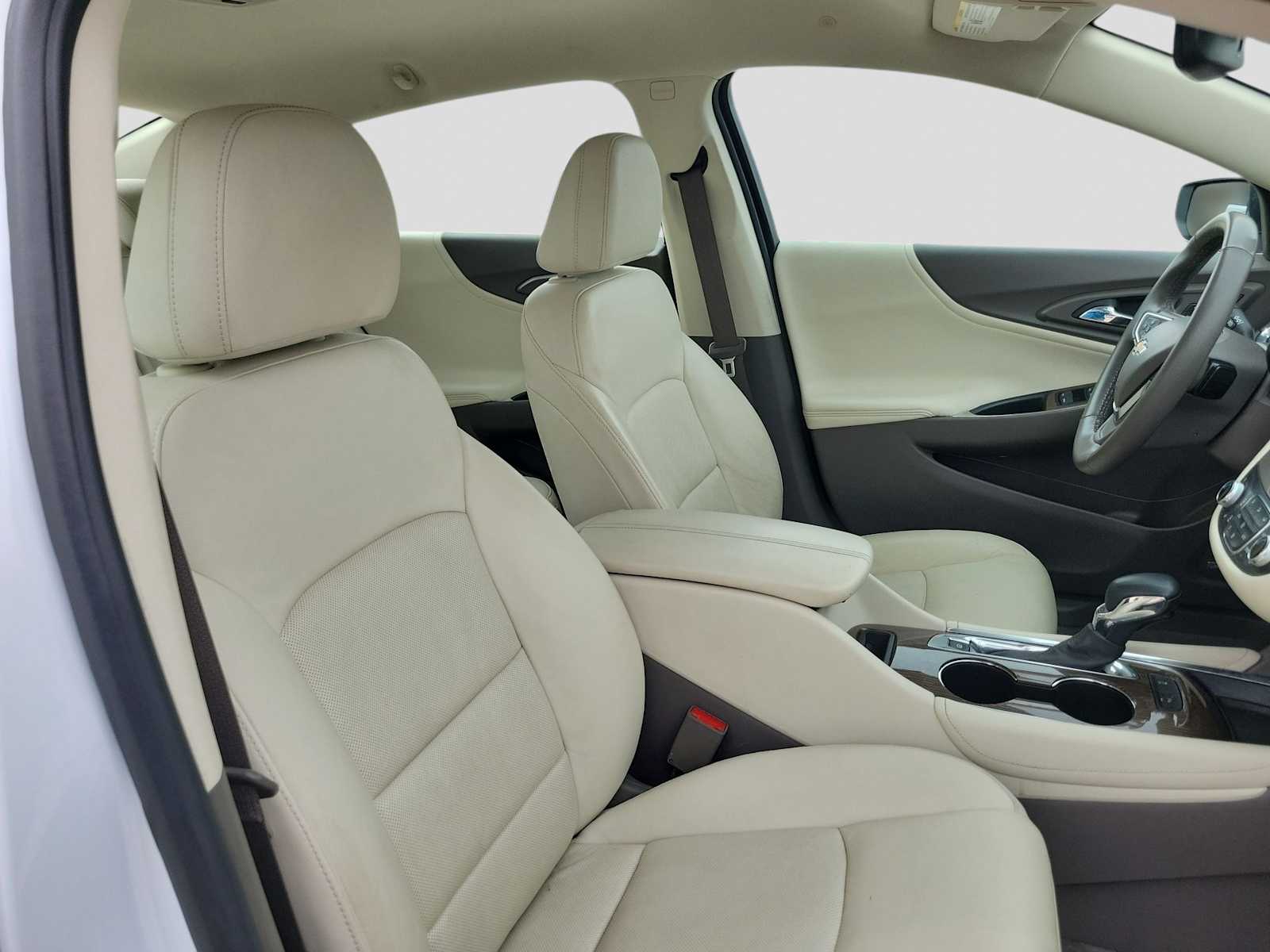 Thumbnail: 2024 Chevrolet Malibu - 14