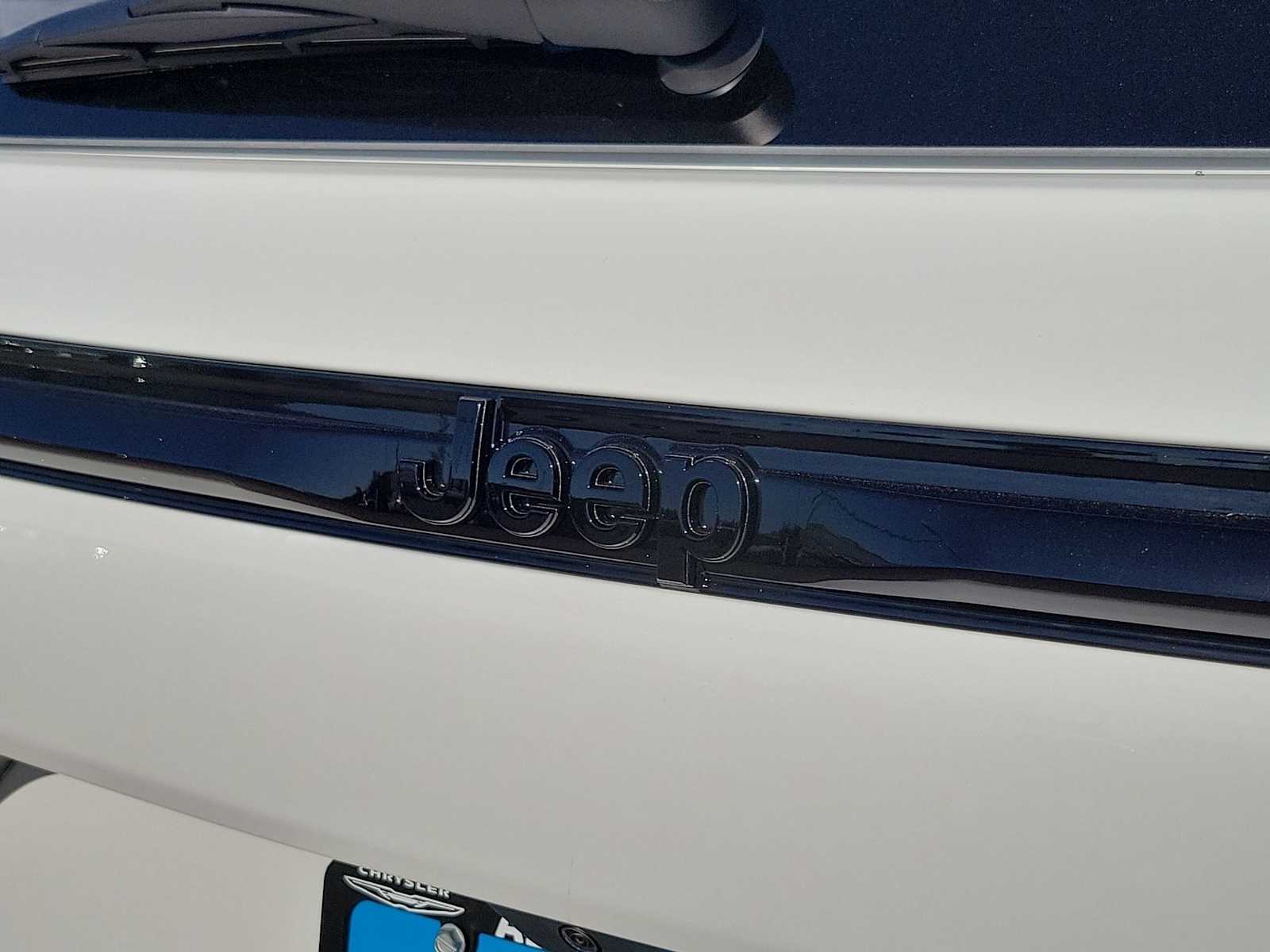 Thumbnail: 2025 Jeep Grand Cherokee - 7