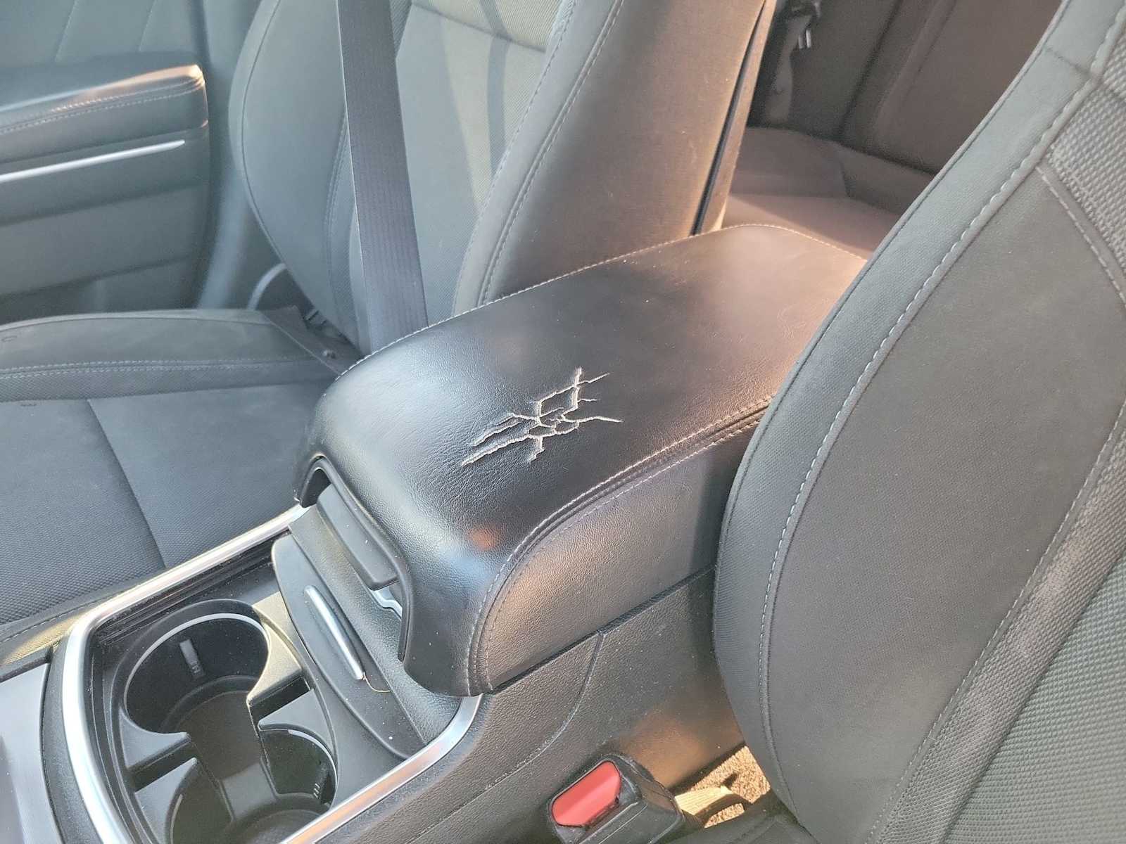 Thumbnail: 2019 Dodge Charger - 16