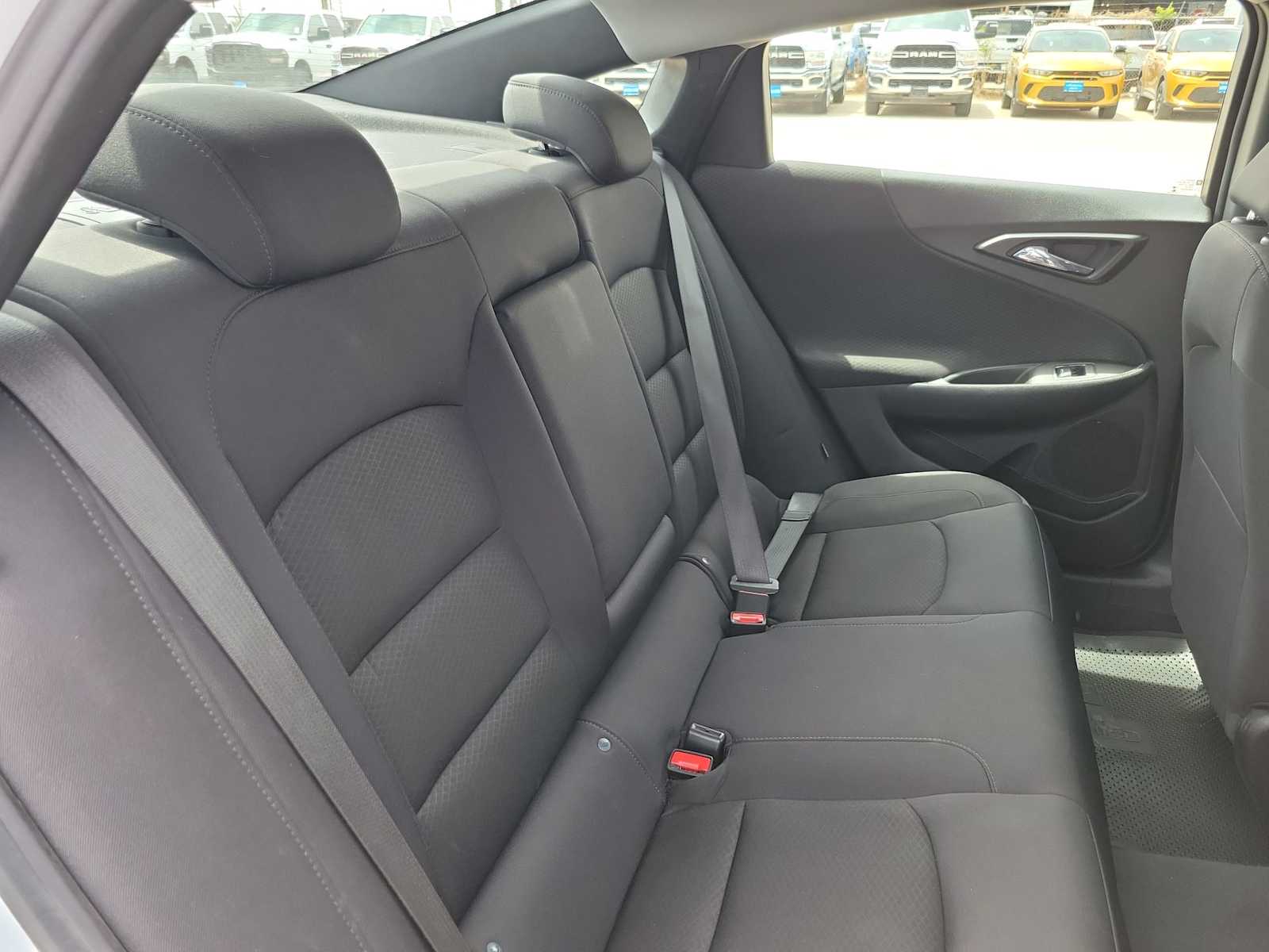 2023 Chevrolet Malibu LT 13