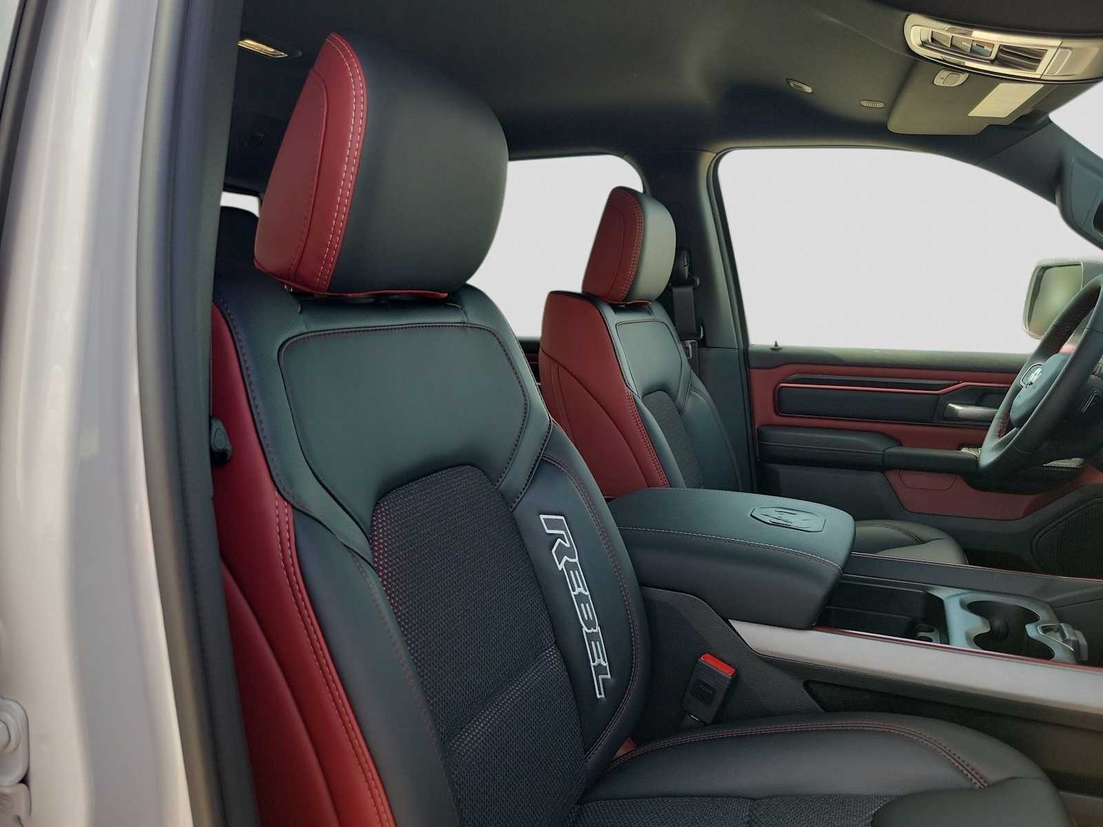 Thumbnail: 2026 RAM 1500 - 18