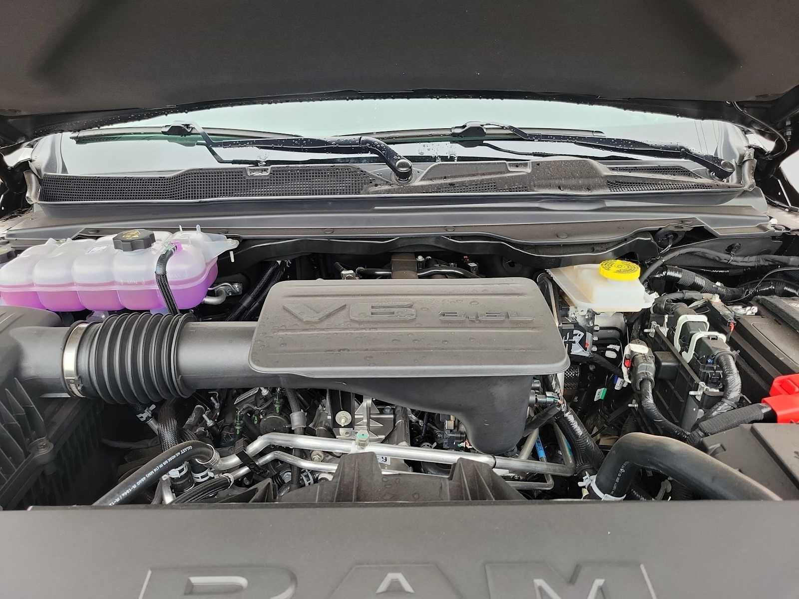 Thumbnail: 2026 RAM 1500 - 13