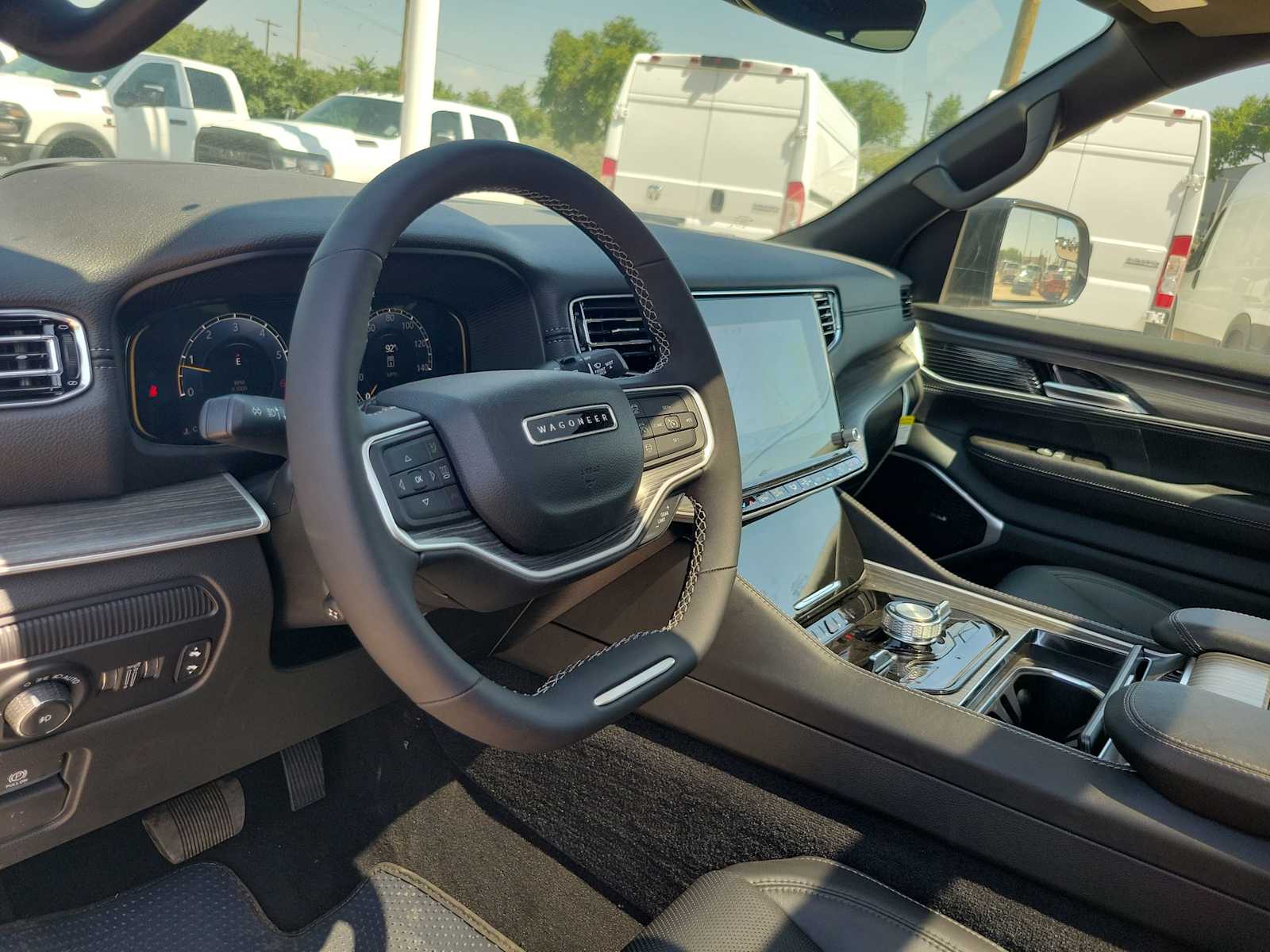 Thumbnail: 2024 Jeep Wagoneer - 2