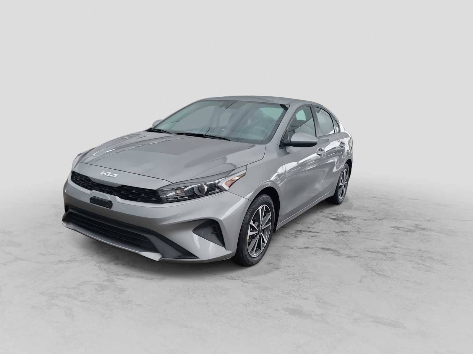 Thumbnail: 2024 Kia Forte - 4