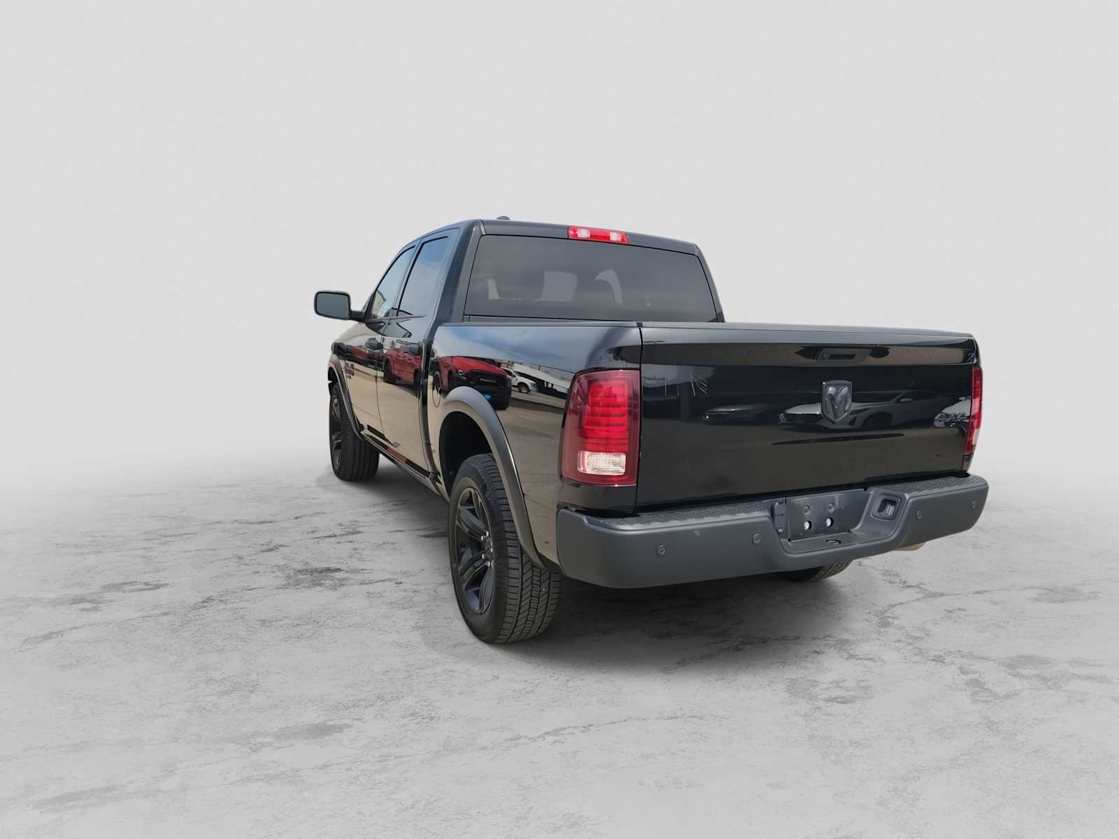 Thumbnail: 2024 RAM 1500 Classic - 6