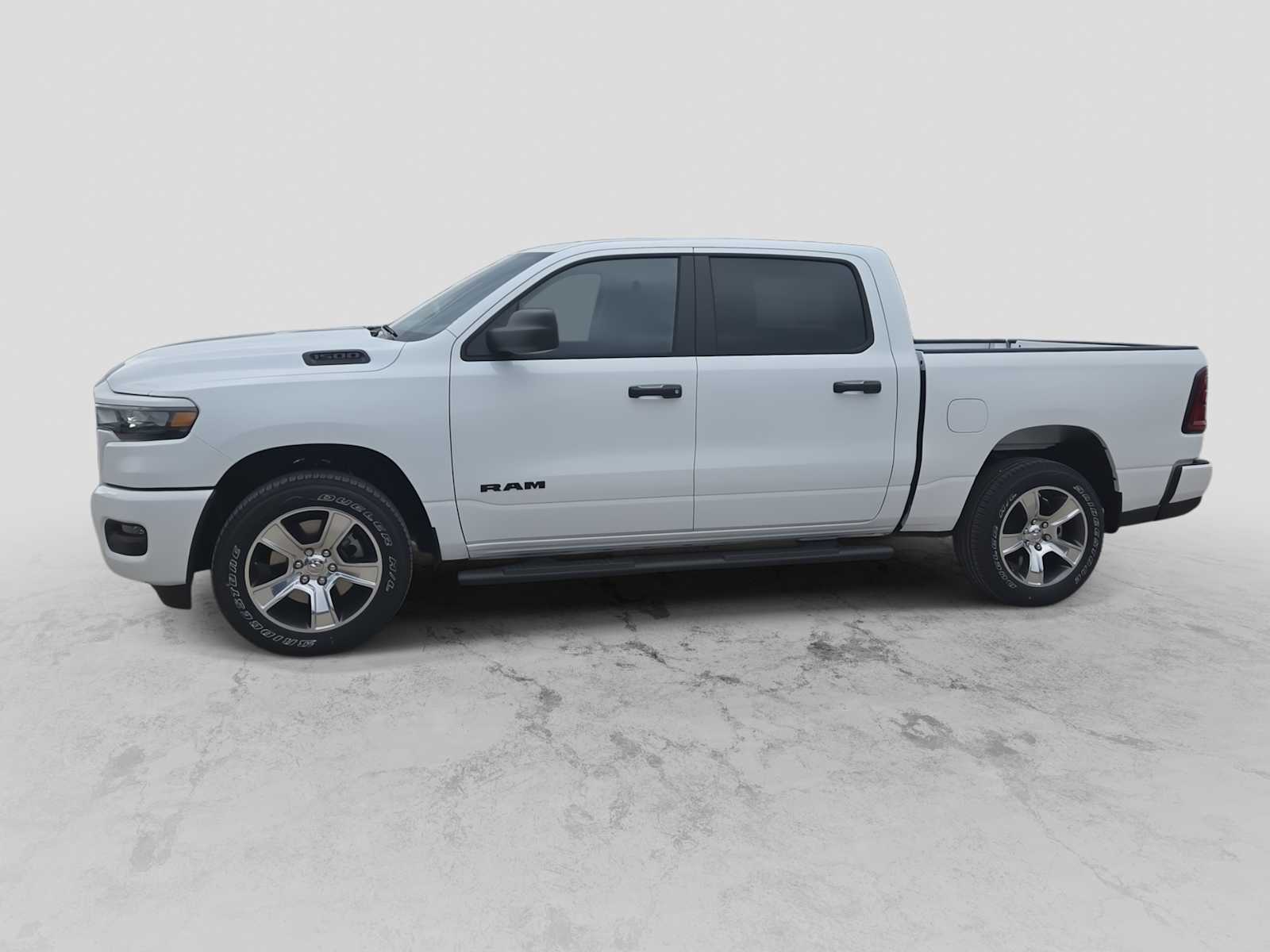 Thumbnail: 2026 RAM 1500 - 5