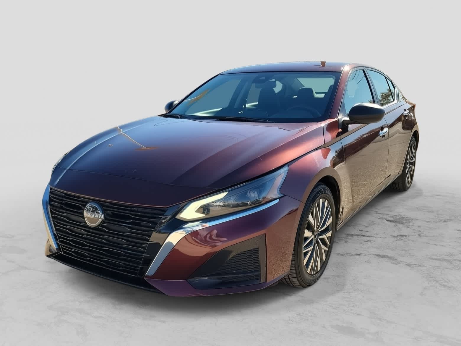 Thumbnail: 2024 Nissan Altima - 1