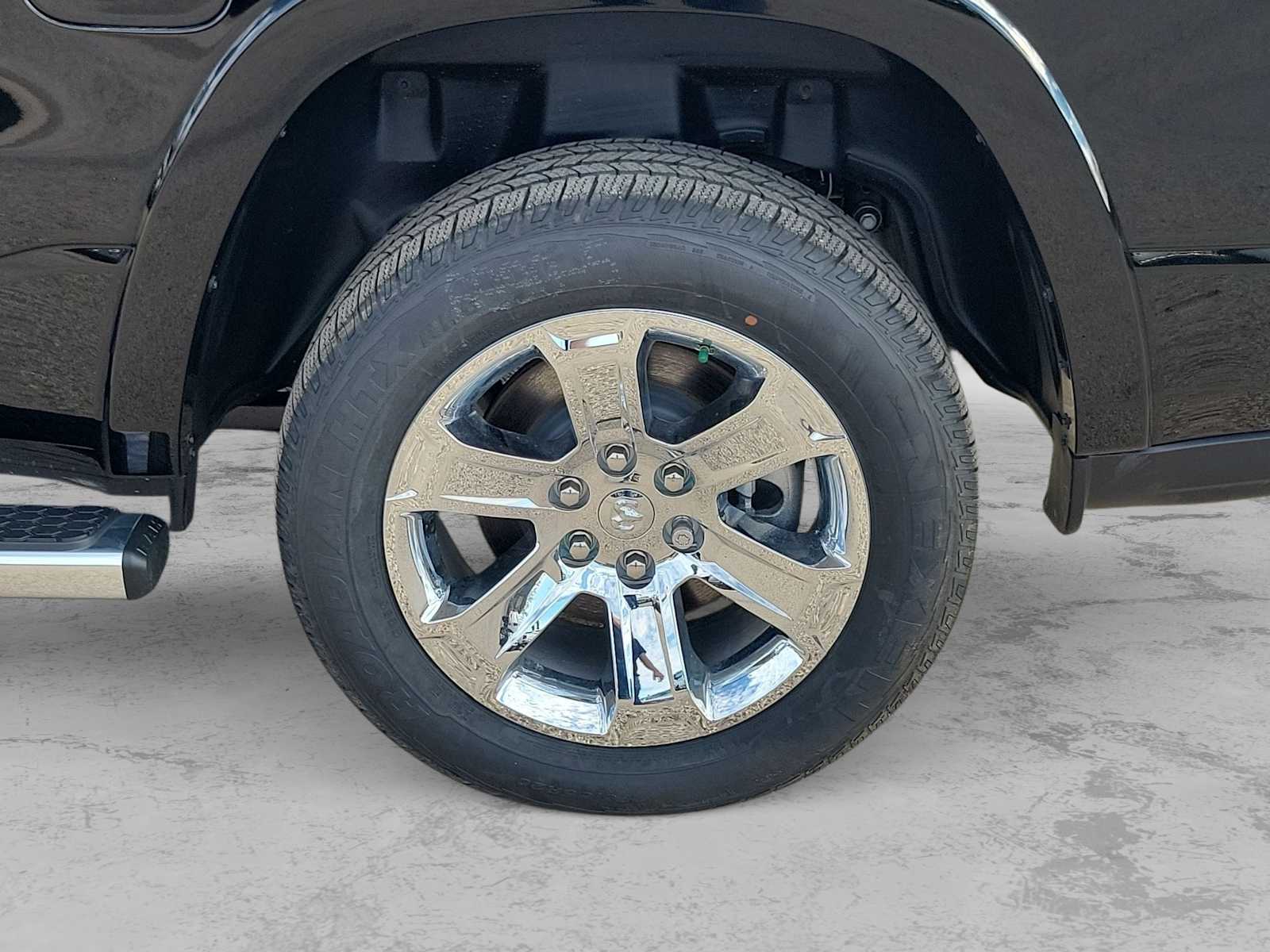 Thumbnail: 2026 RAM 1500 - 12