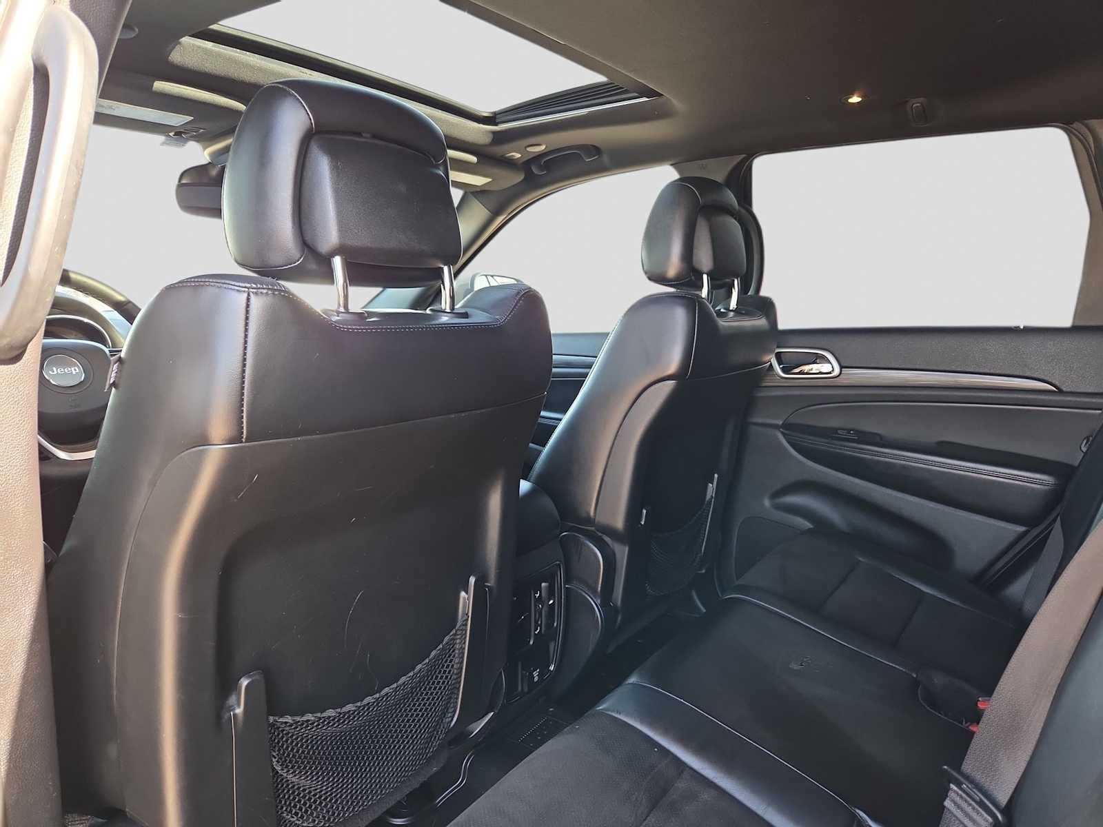 Thumbnail: 2019 Jeep Grand Cherokee - 7