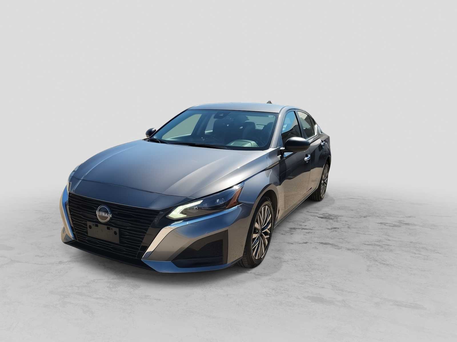 Thumbnail: 2024 Nissan Altima - 4
