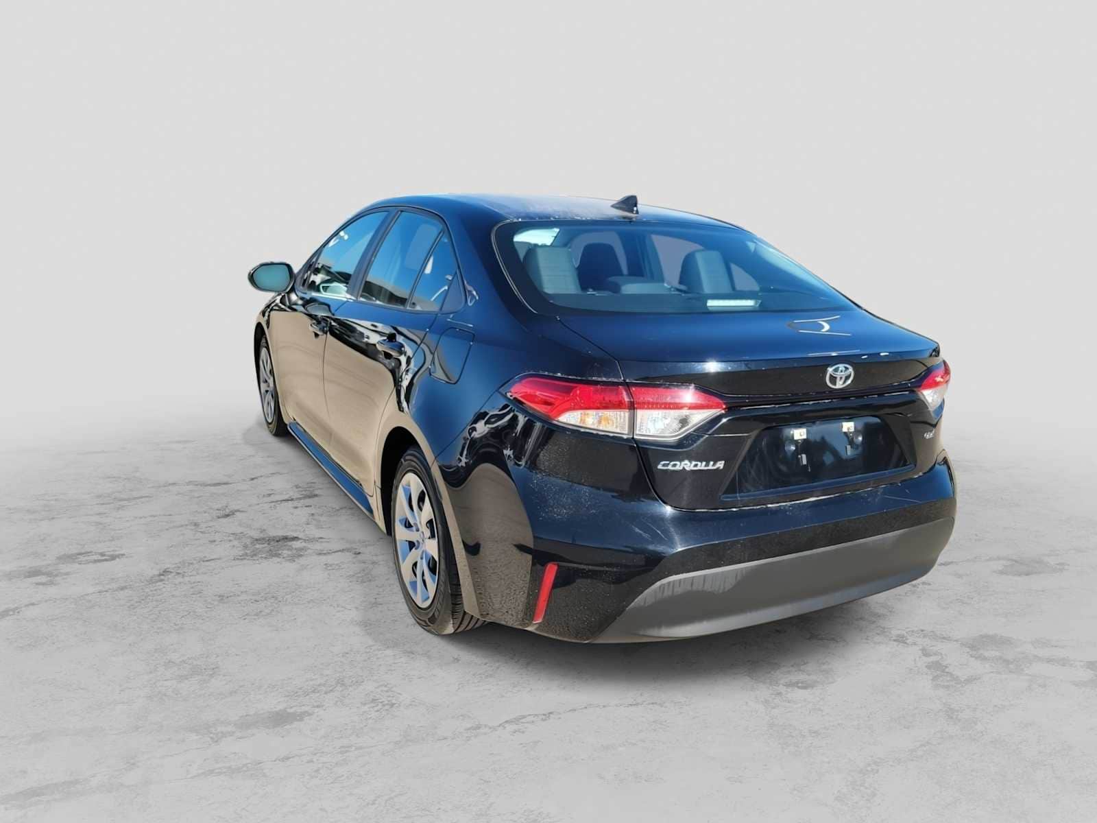 Thumbnail: 2024 Toyota Corolla - 4