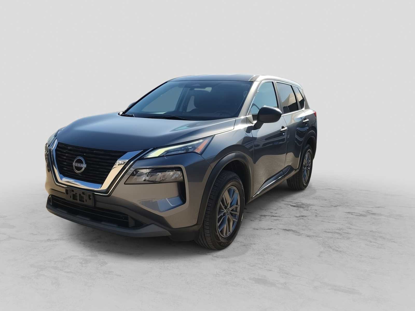 Thumbnail: 2023 Nissan Rogue - 4