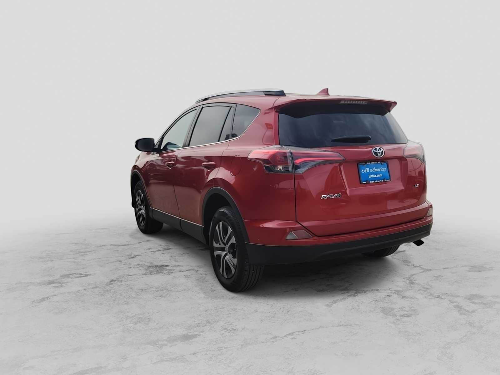 Thumbnail: 2017 Toyota RAV4 - 6