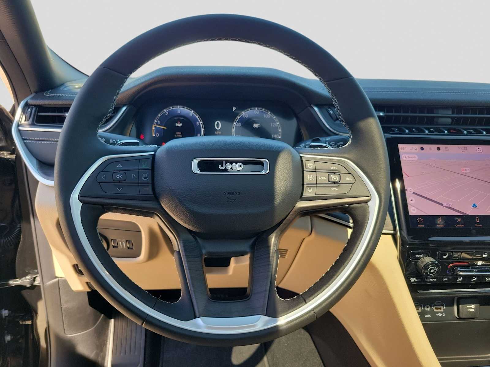 Thumbnail: 2025 Jeep Grand Cherokee - 15