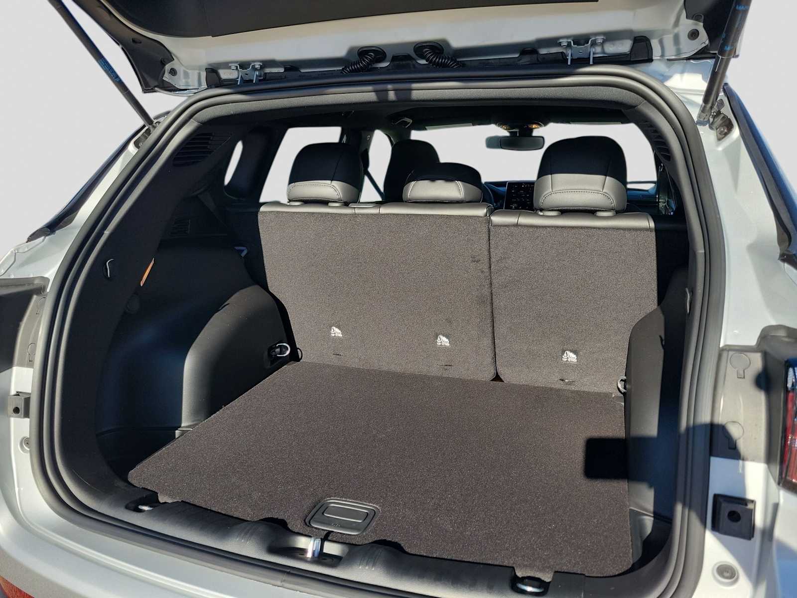 Thumbnail: 2026 Jeep Compass - 19