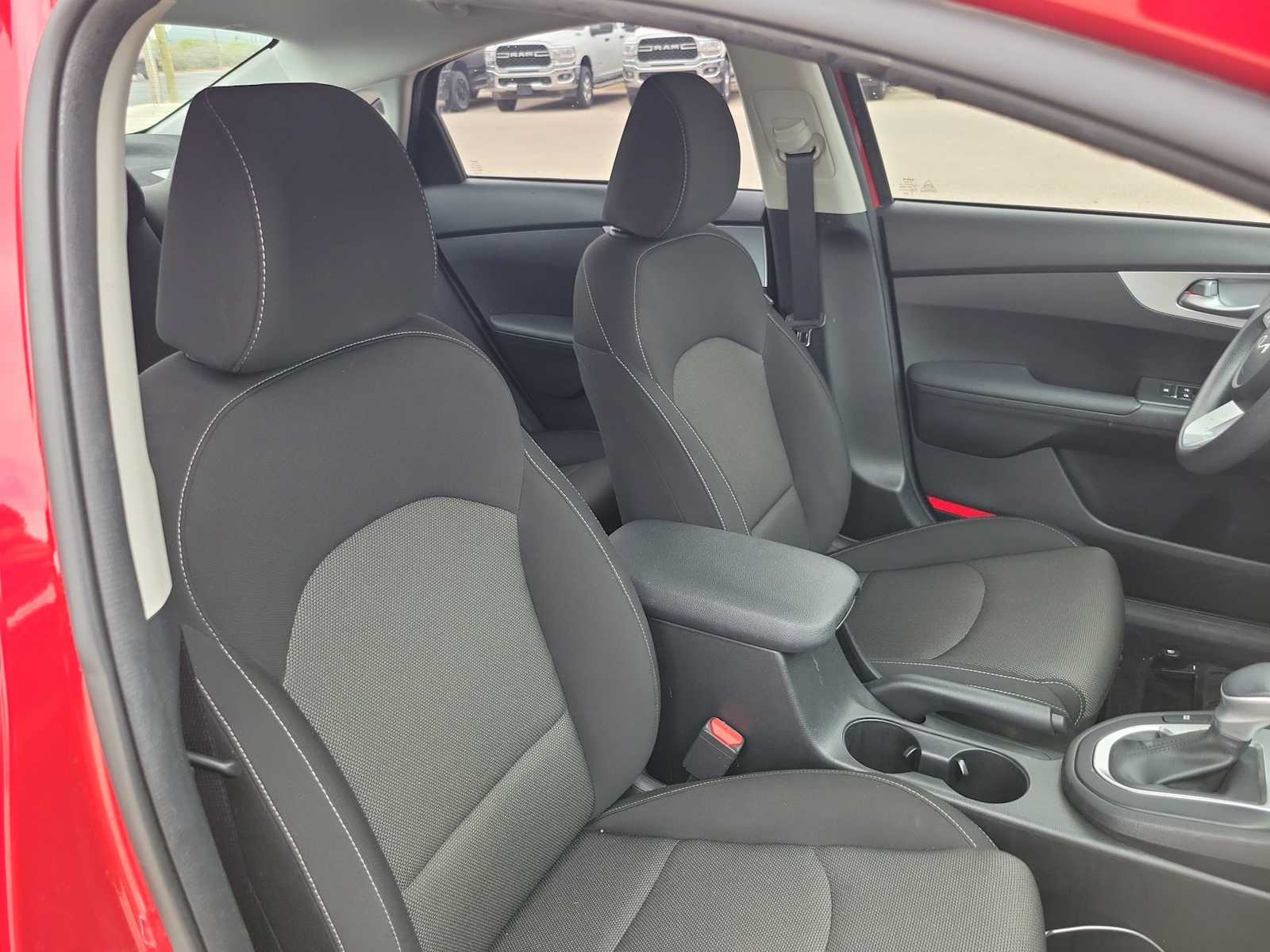 Thumbnail: 2023 Kia Forte - 14