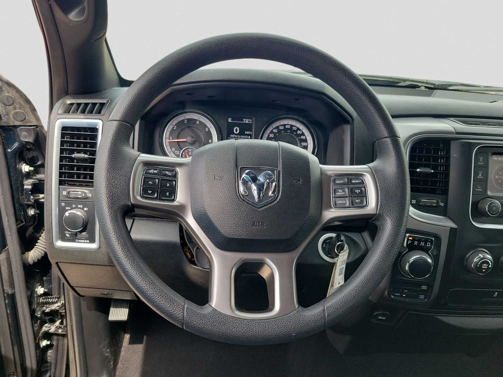 Thumbnail: 2024 RAM 1500 Classic - 19