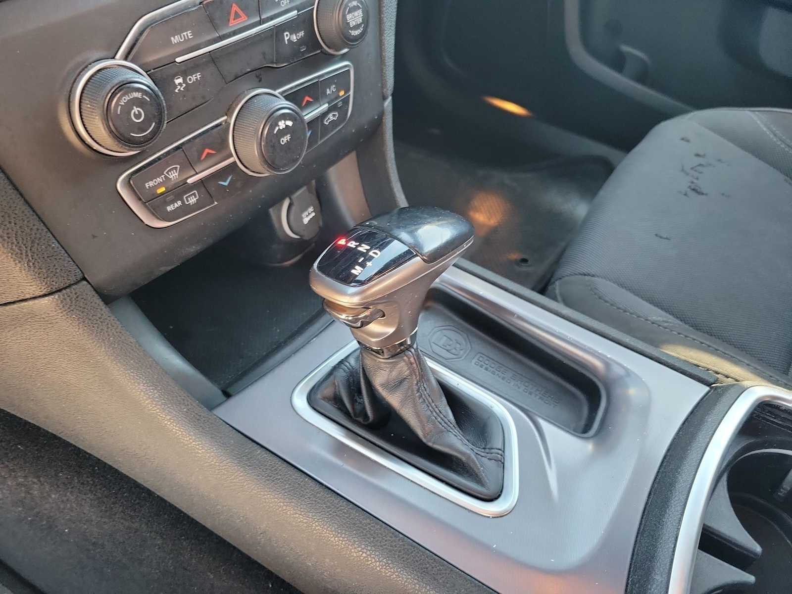 Thumbnail: 2019 Dodge Charger - 17