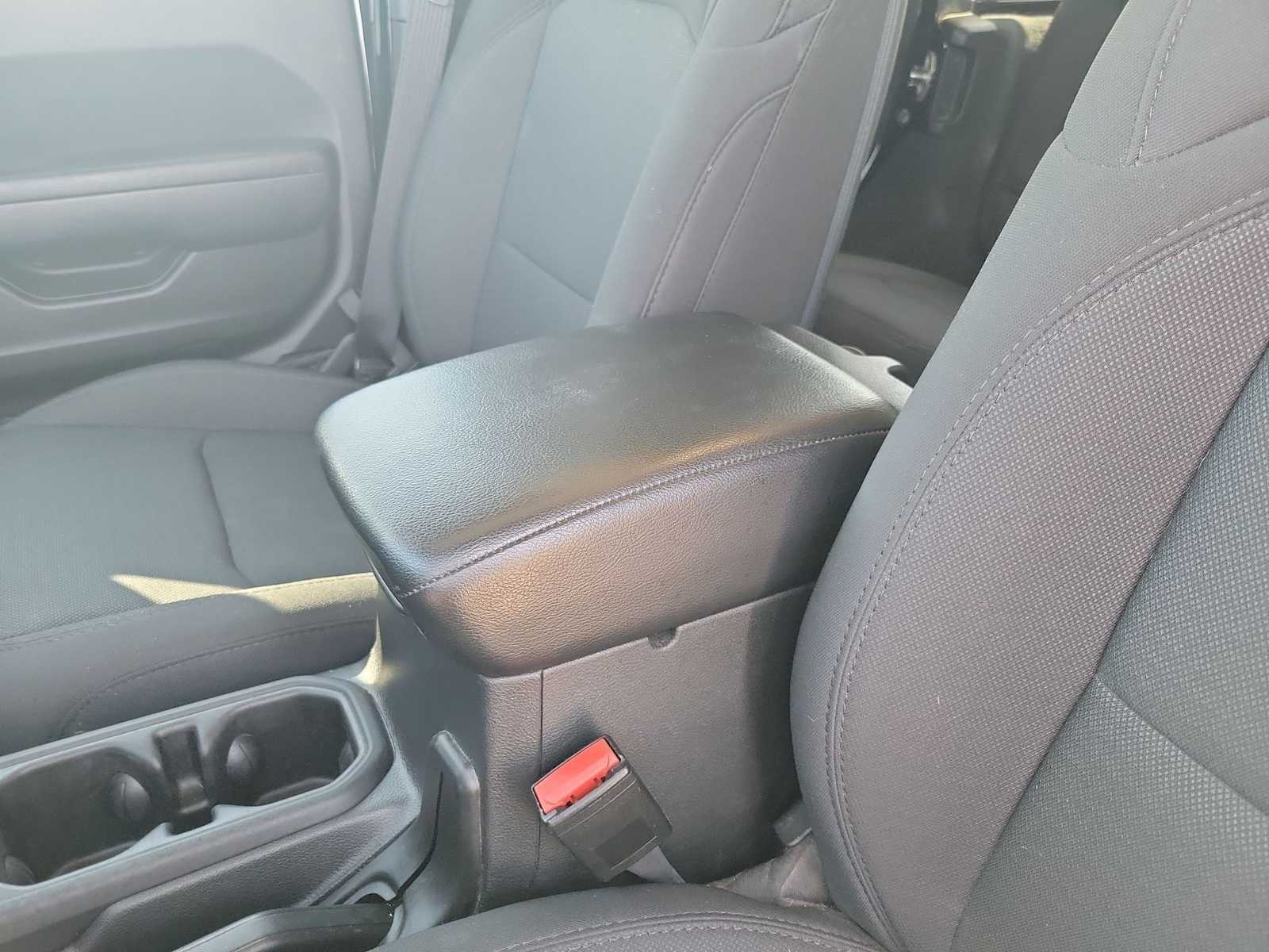 Thumbnail: 2023 Jeep Wrangler - 12