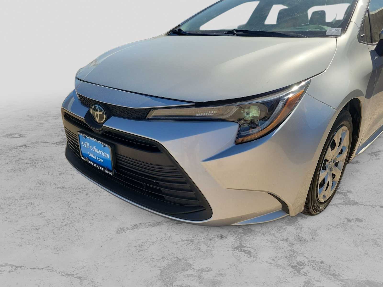 Thumbnail: 2024 Toyota Corolla - 13