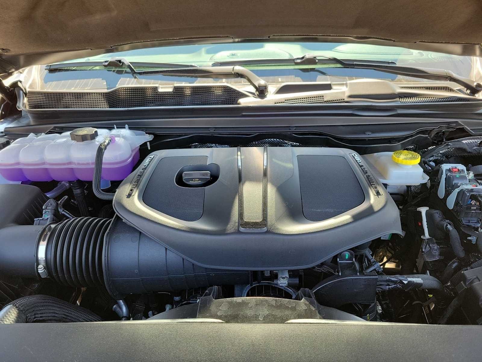 Thumbnail: 2026 RAM 1500 - 17