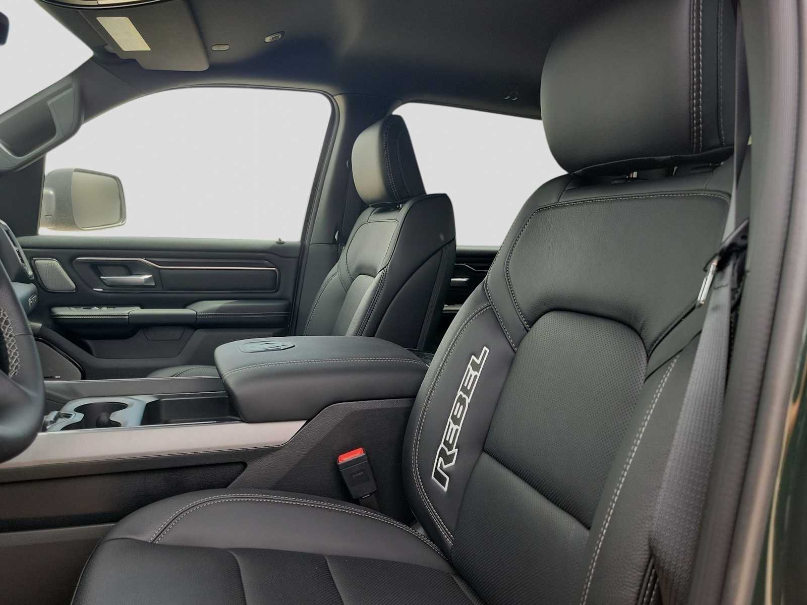 Thumbnail: 2026 RAM 1500 - 15