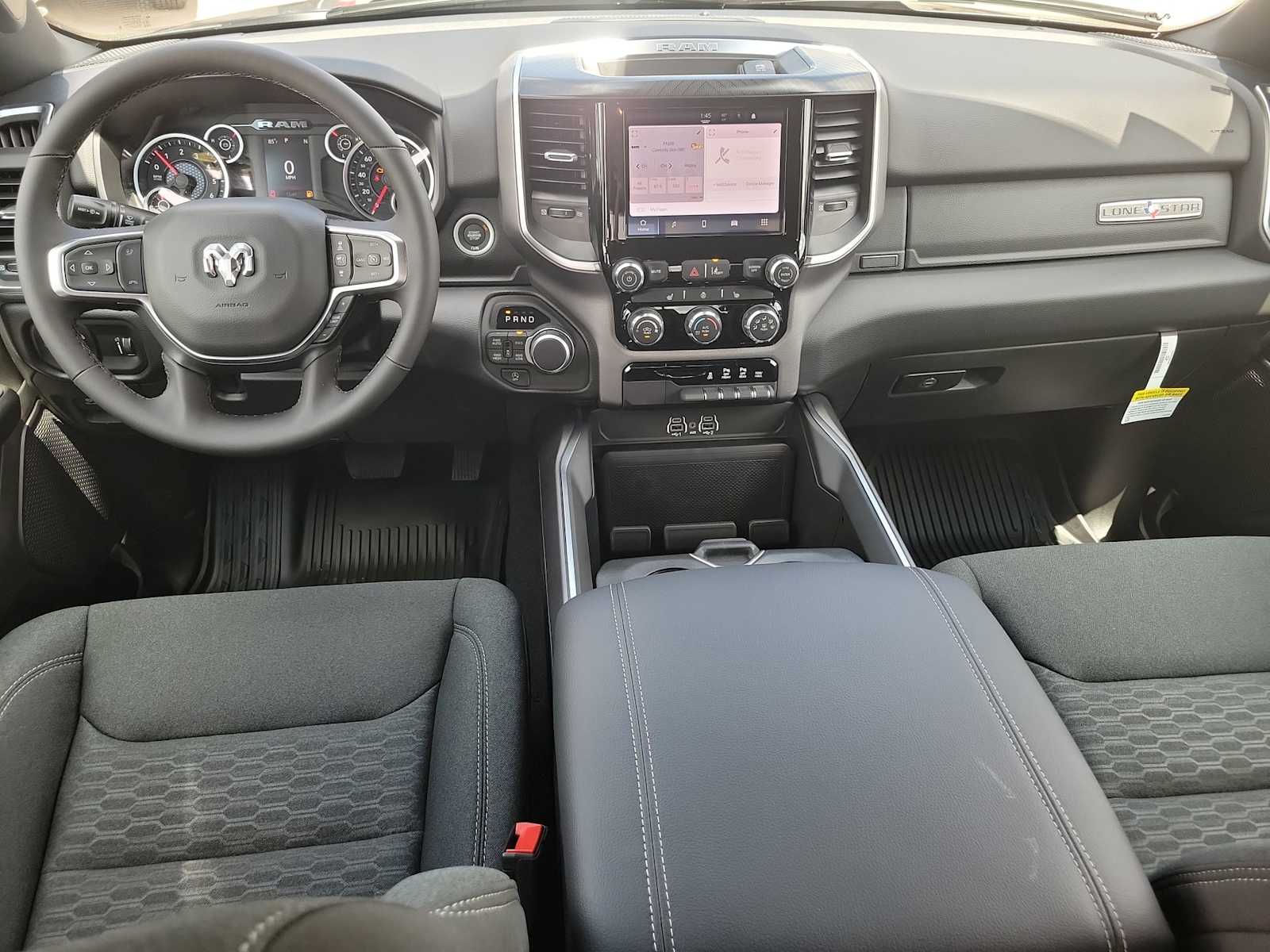 Thumbnail: 2025 RAM 1500 - 10