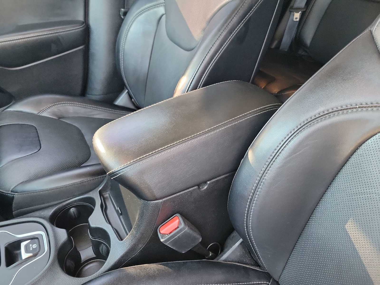 Thumbnail: 2022 Jeep Cherokee - 16