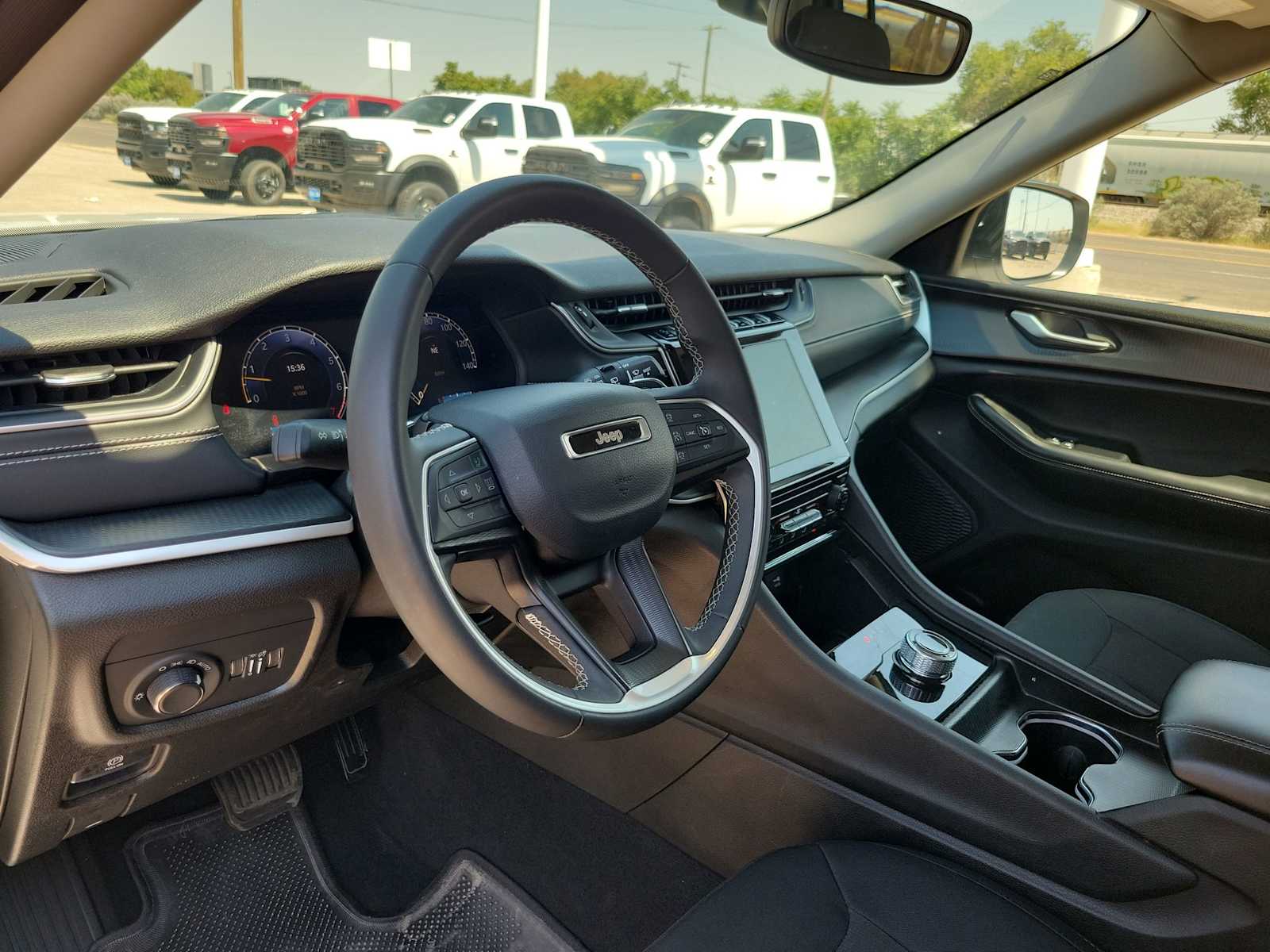 Thumbnail: 2023 Jeep Grand Cherokee - 2