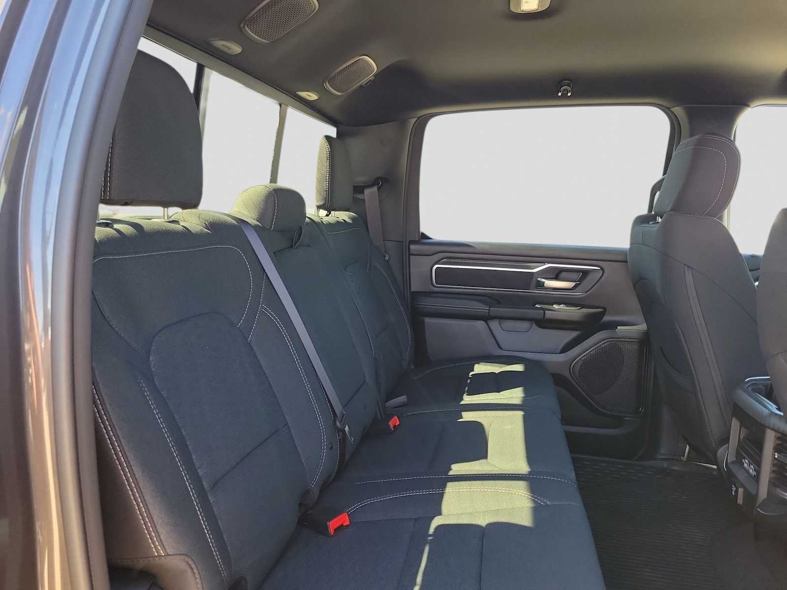 Thumbnail: 2026 RAM 1500 - 9