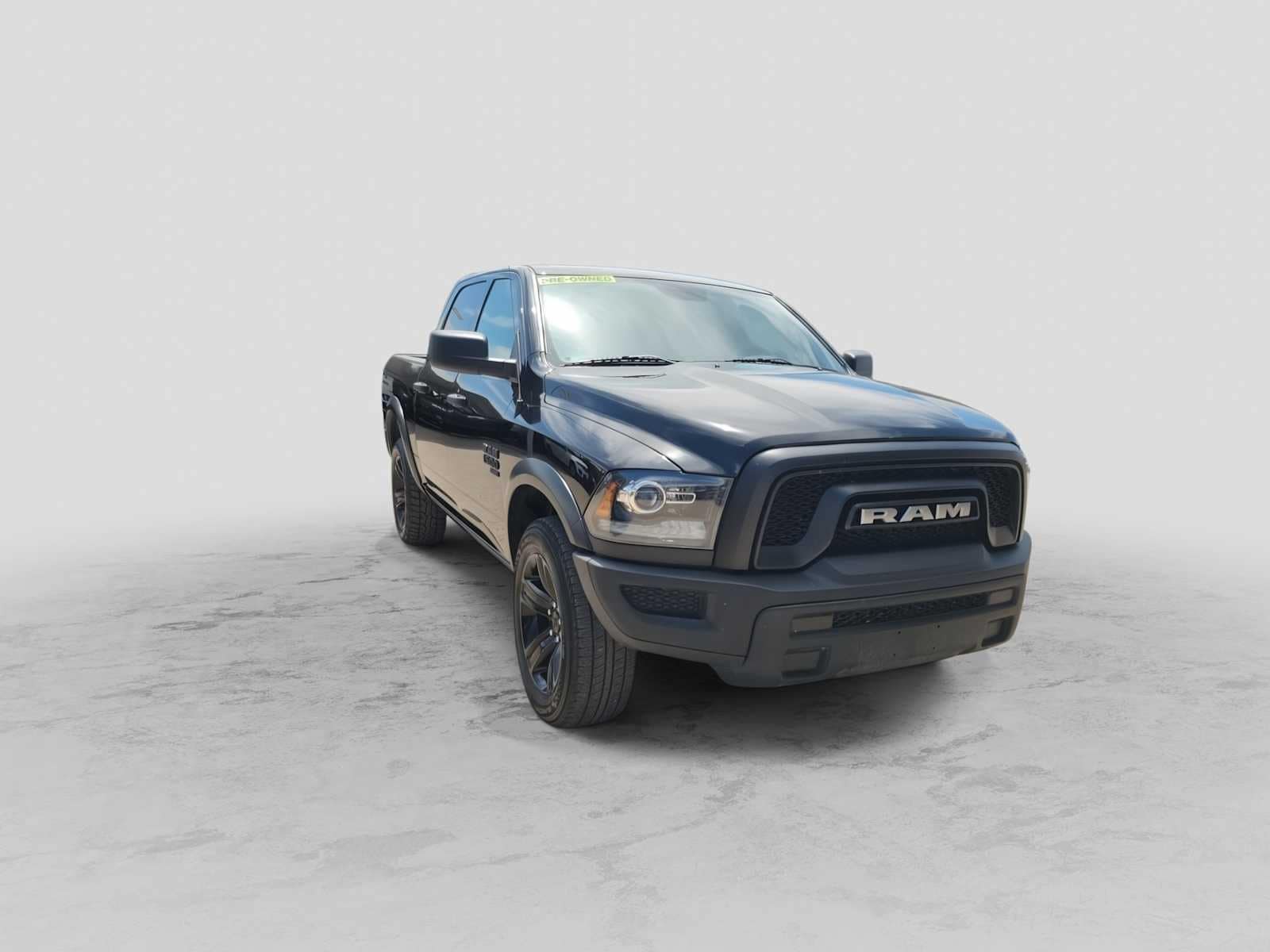 Thumbnail: 2024 RAM 1500 Classic - 2