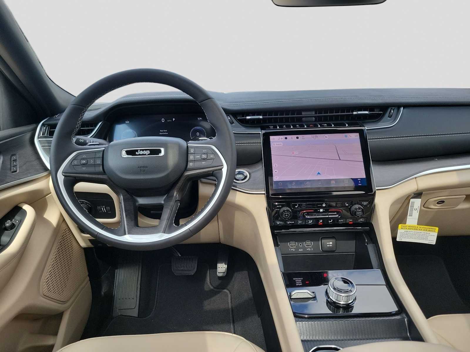 Thumbnail: 2025 Jeep Grand Cherokee - 10