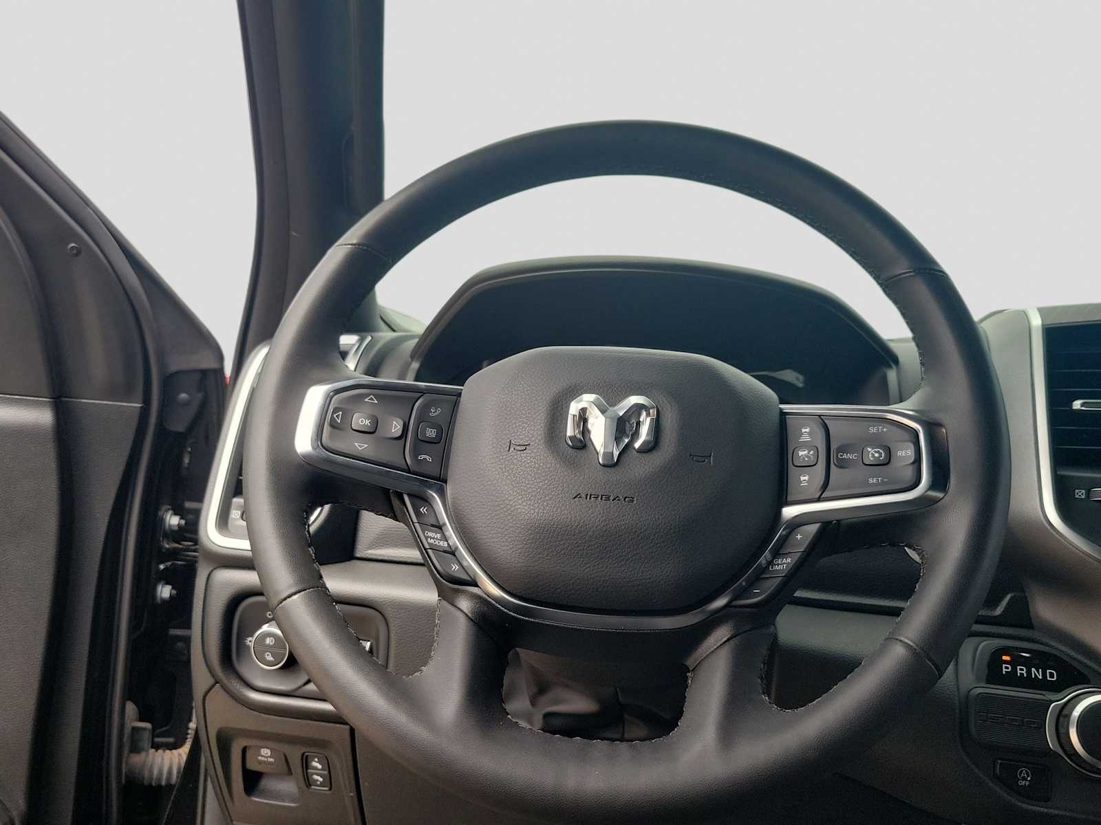 Thumbnail: 2025 RAM 1500 - 19