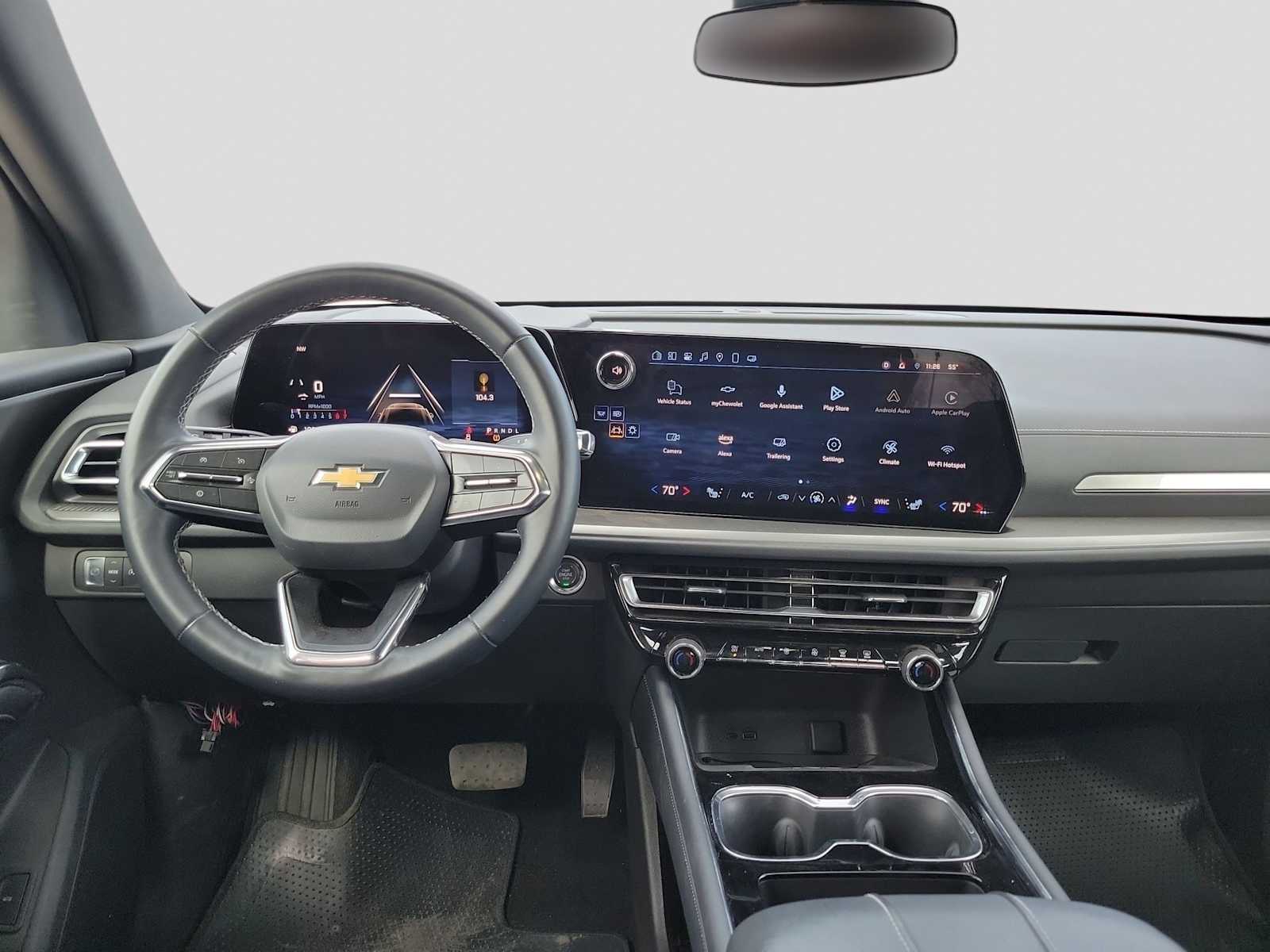 Thumbnail: 2025 Chevrolet Traverse - 6