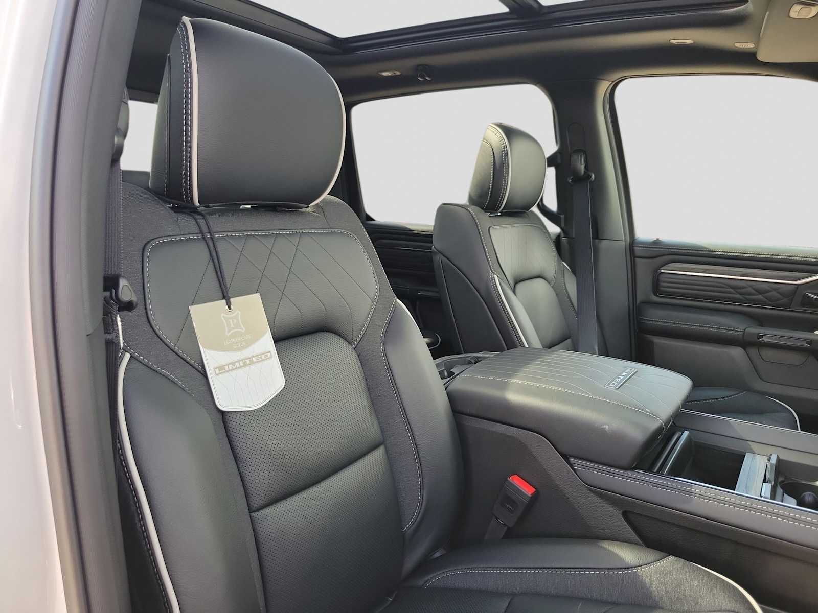 Thumbnail: 2026 RAM 1500 - 14