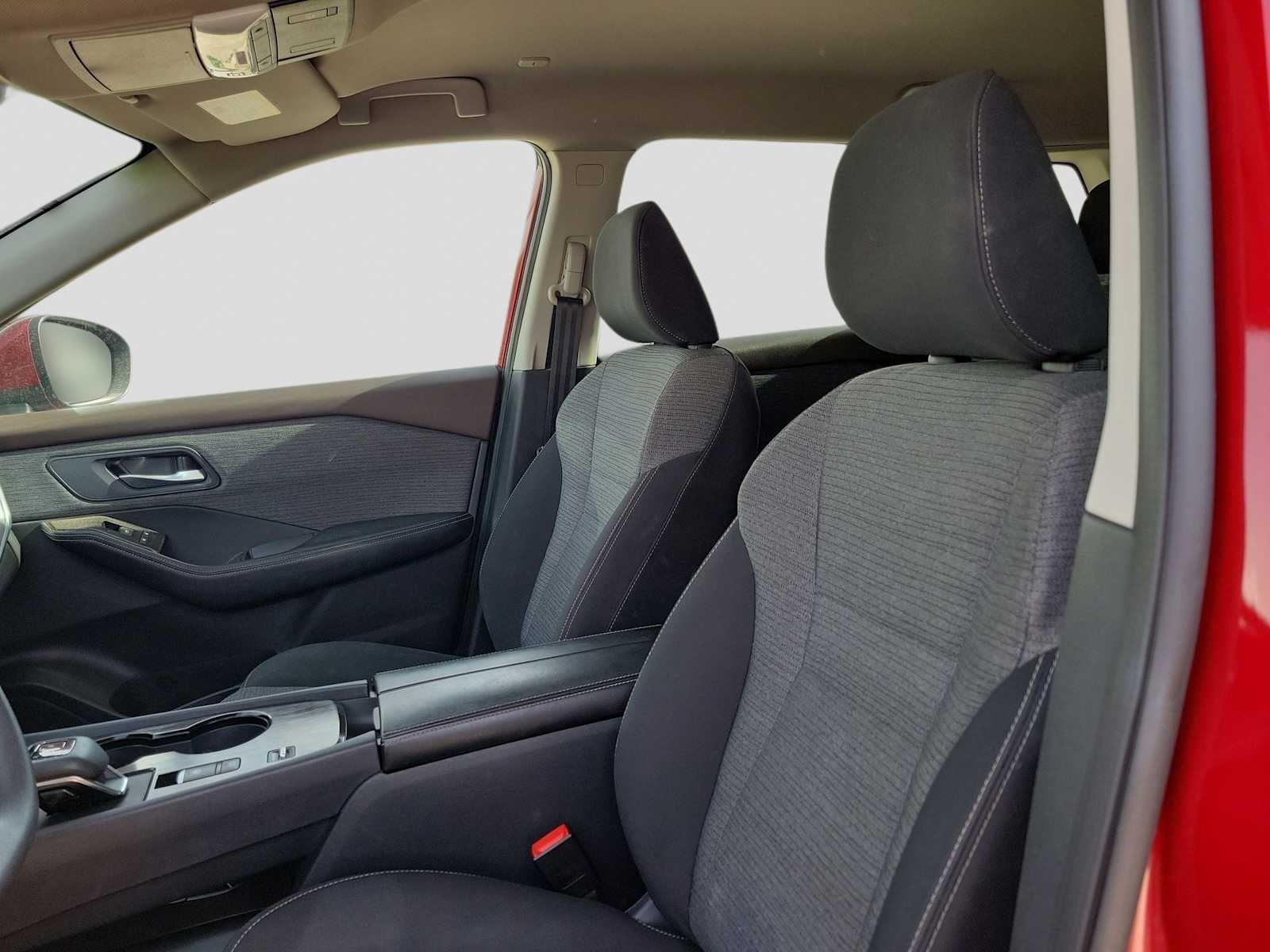 Thumbnail: 2023 Nissan Rogue - 7