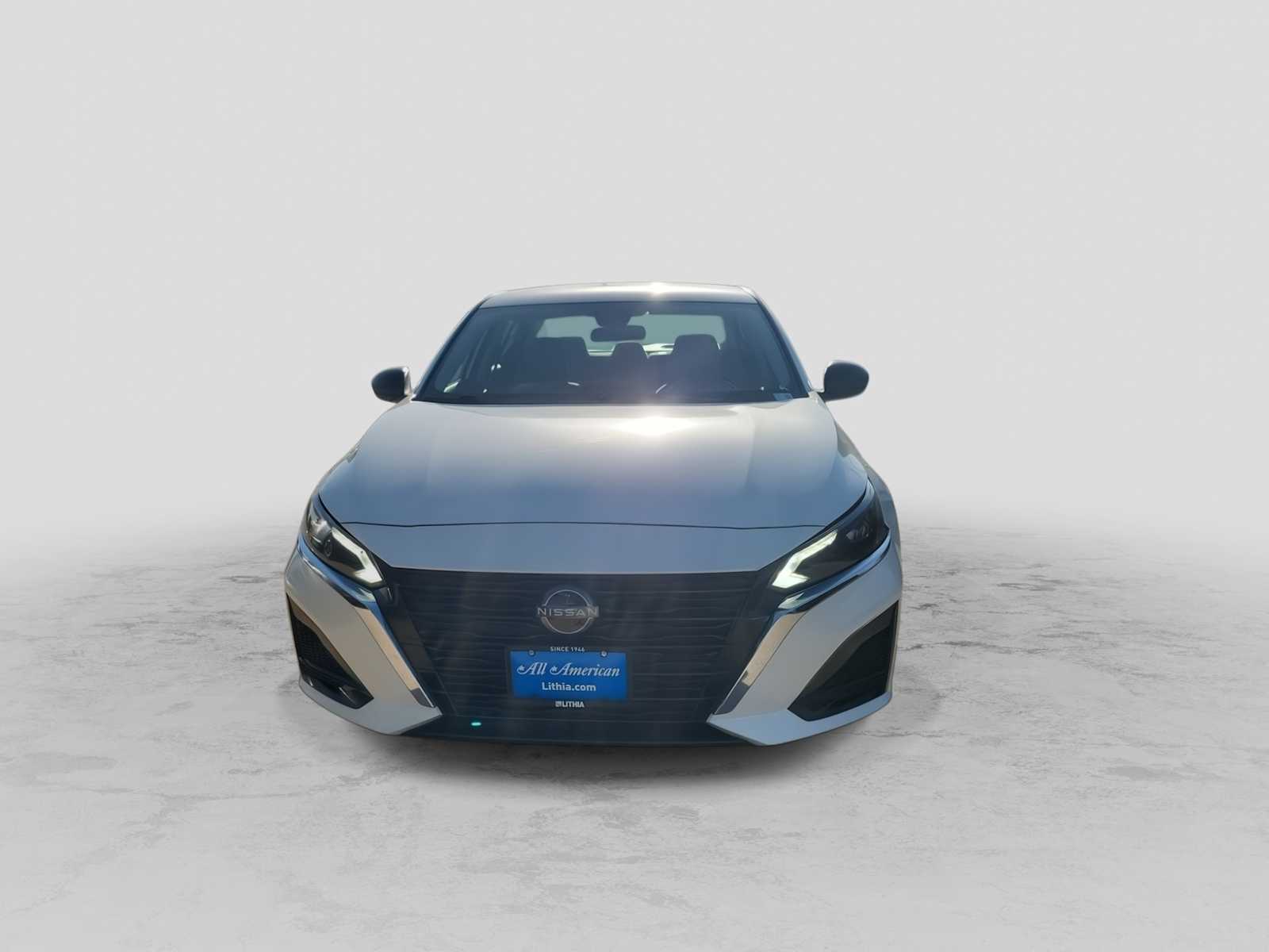 Thumbnail: 2024 Nissan Altima - 3