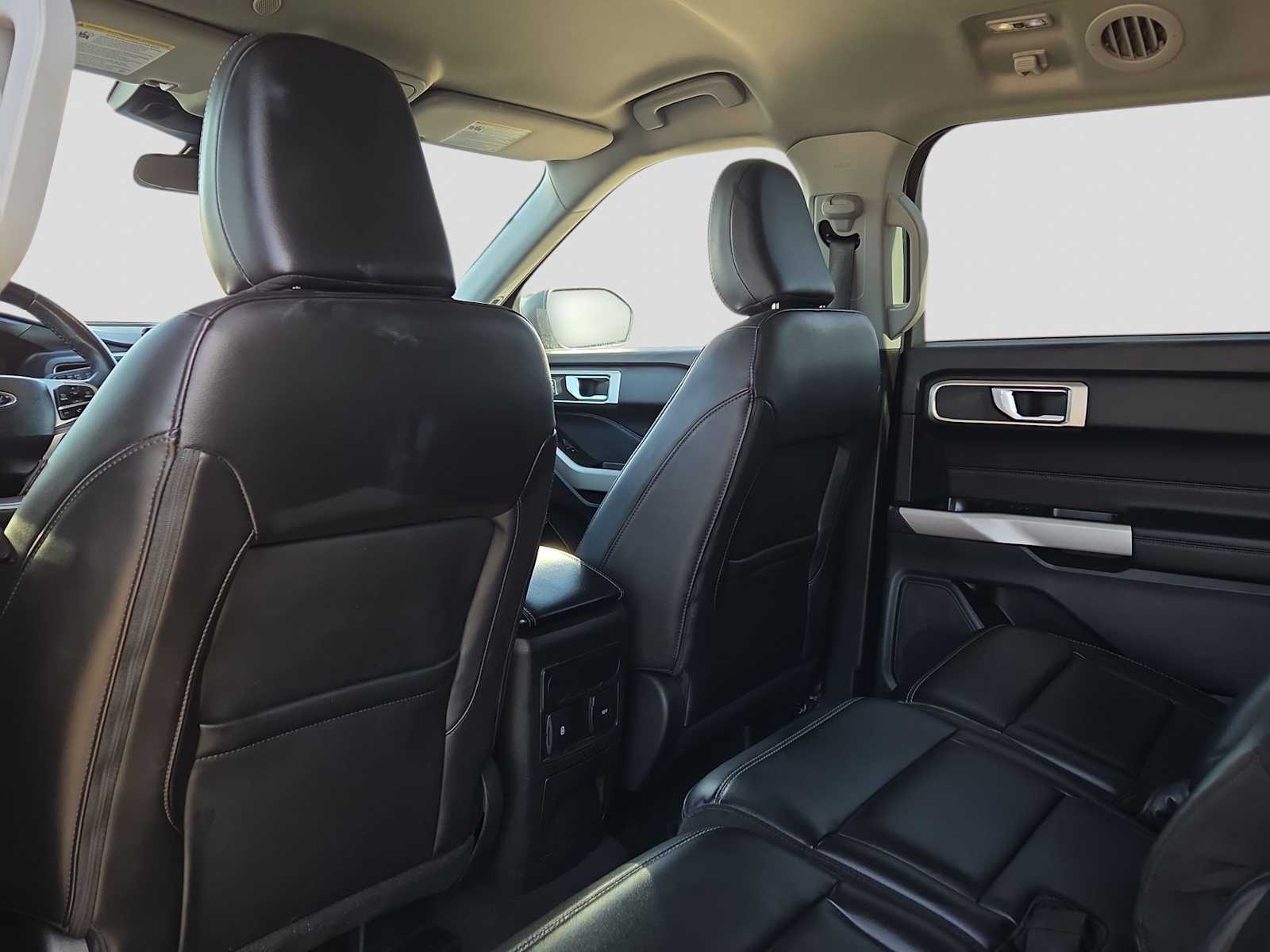 Thumbnail: 2023 Ford Explorer - 7