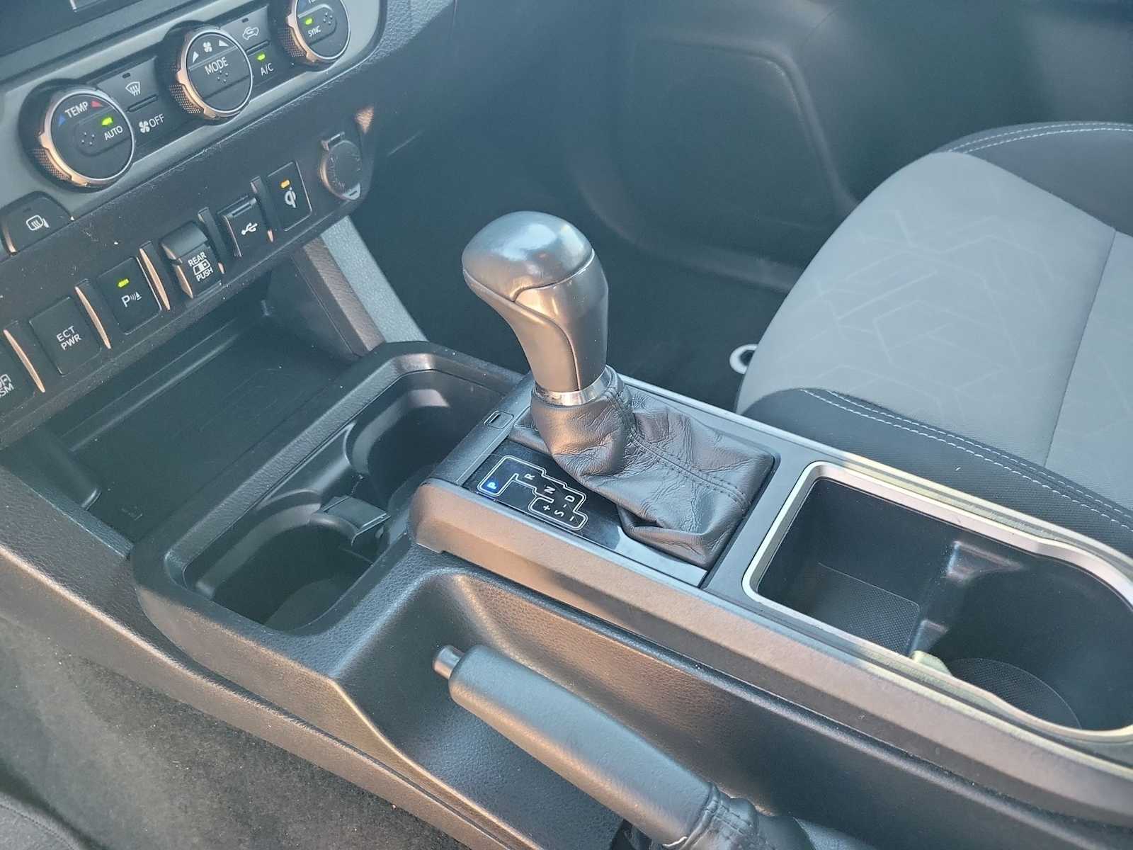 Thumbnail: 2023 Toyota Tacoma - 17