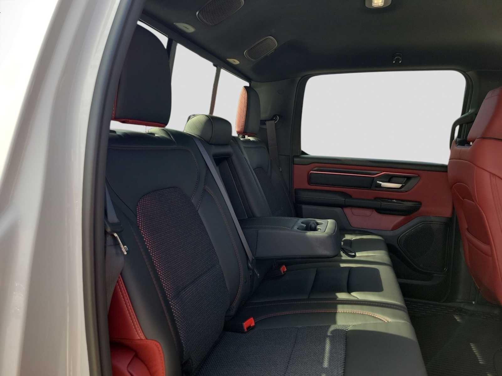 Thumbnail: 2026 RAM 1500 - 17