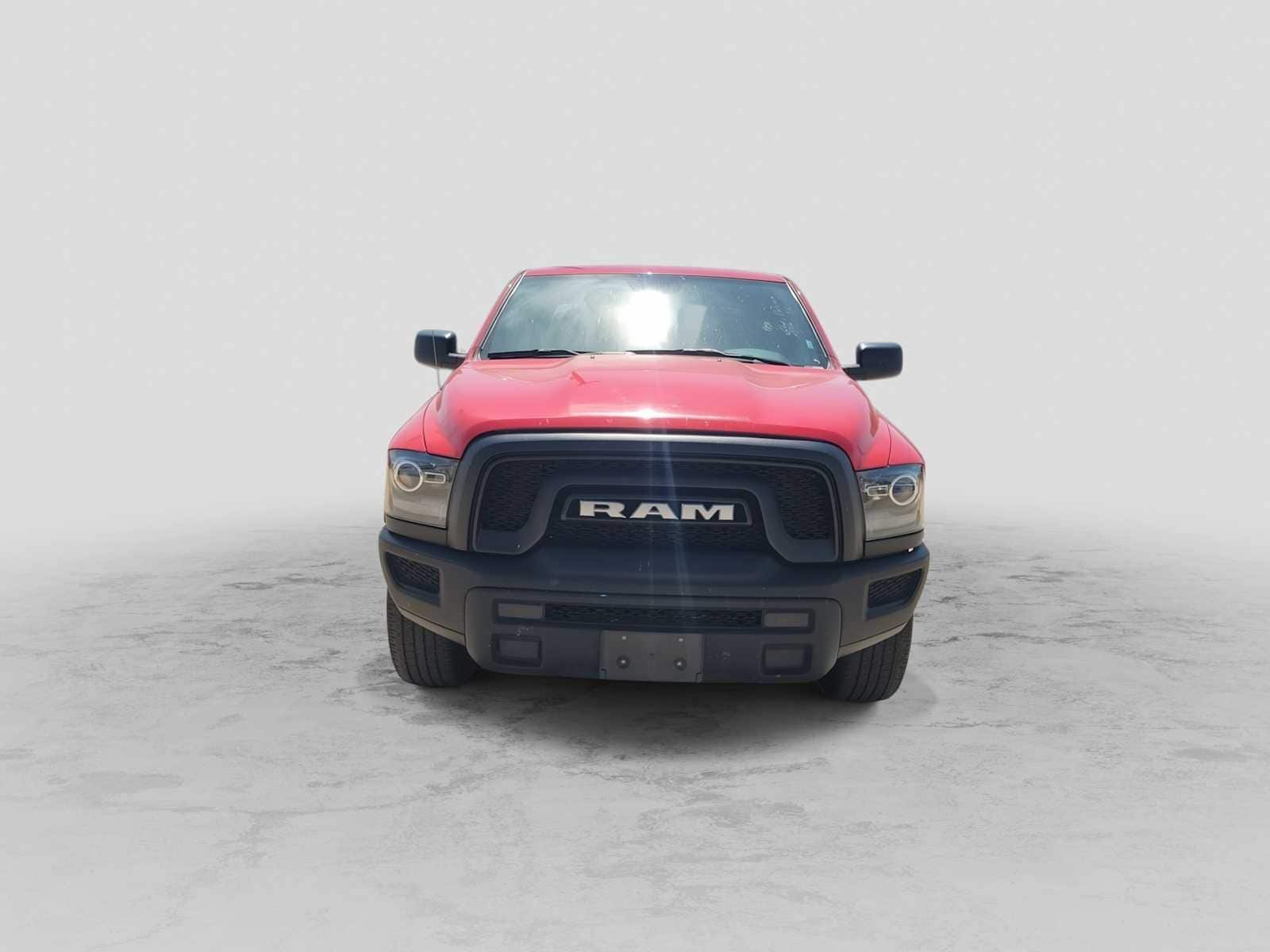 Thumbnail: 2024 RAM 1500 Classic - 3