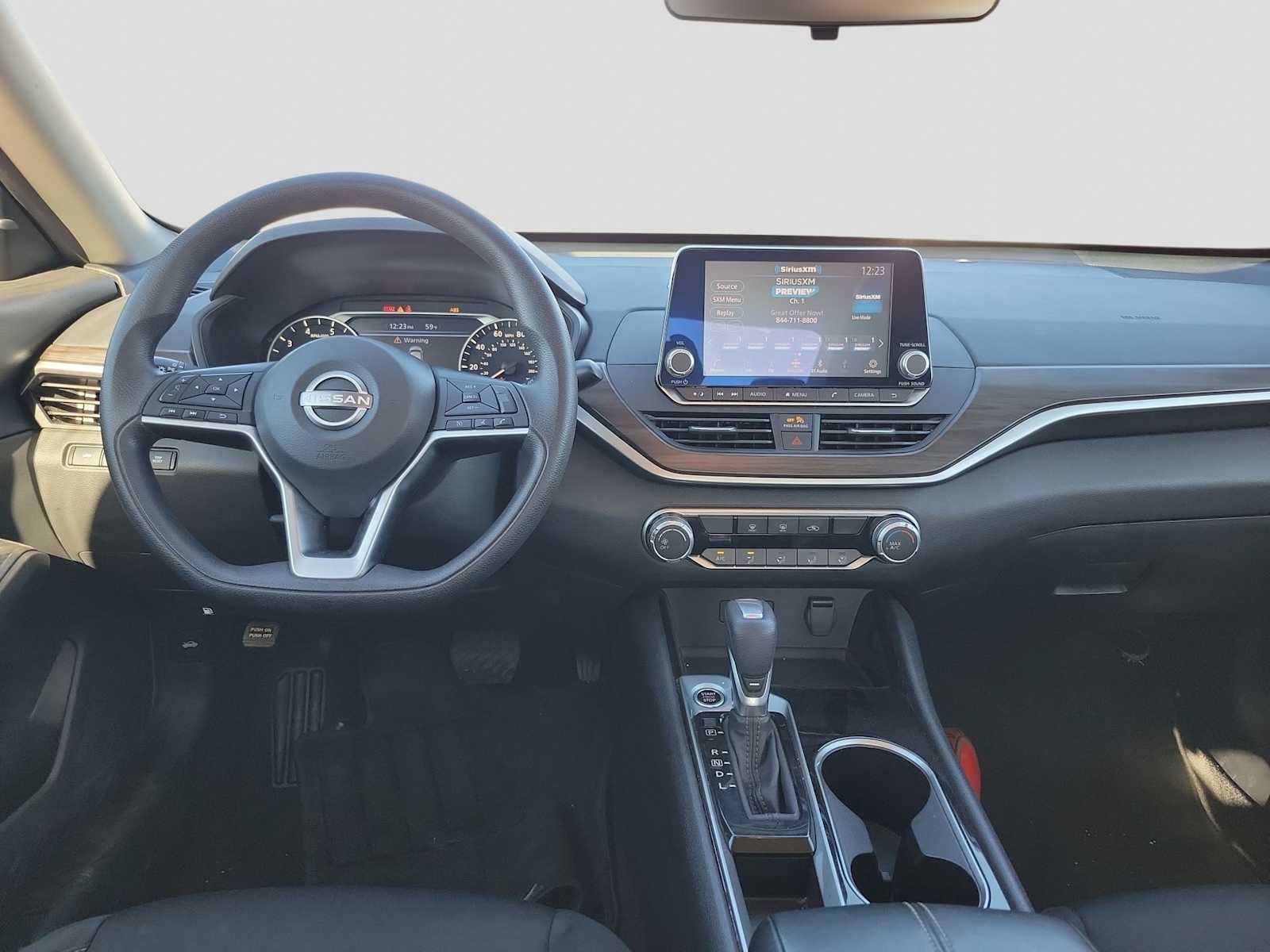 Thumbnail: 2024 Nissan Altima - 10