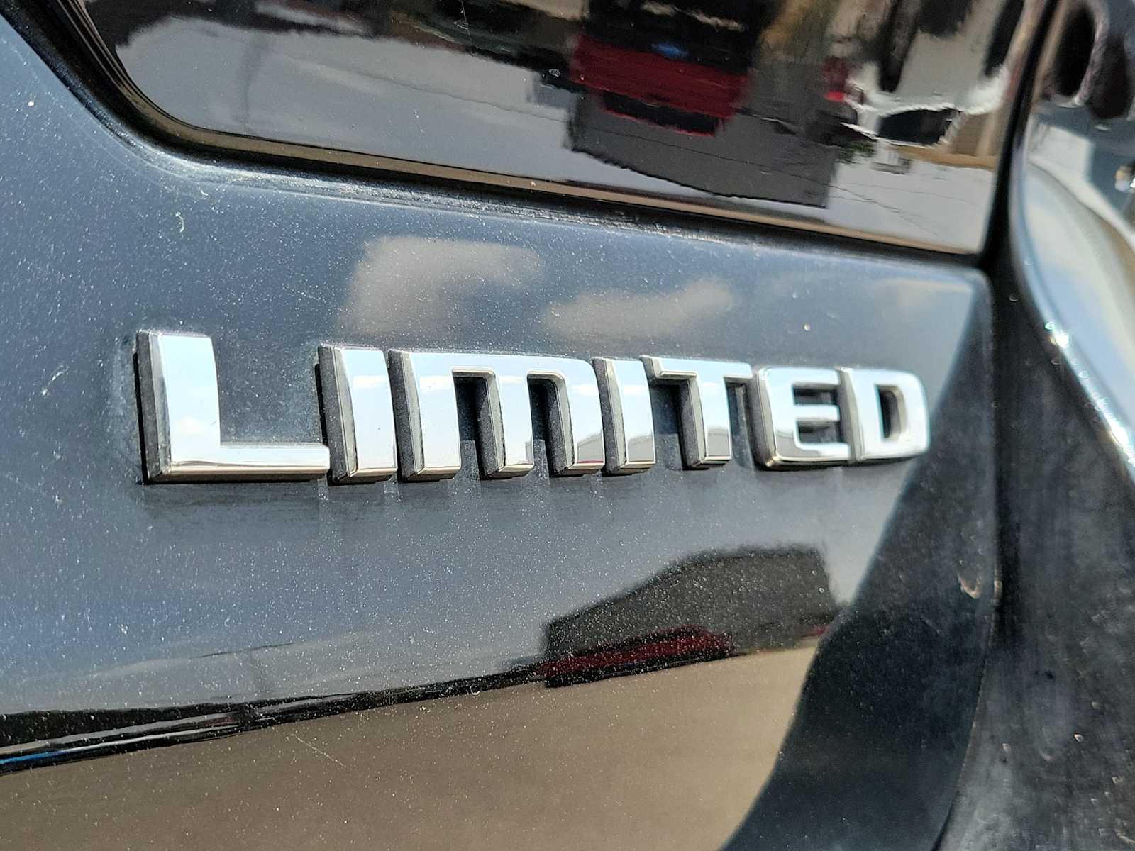 Thumbnail: 2023 Jeep Grand Cherokee - 16