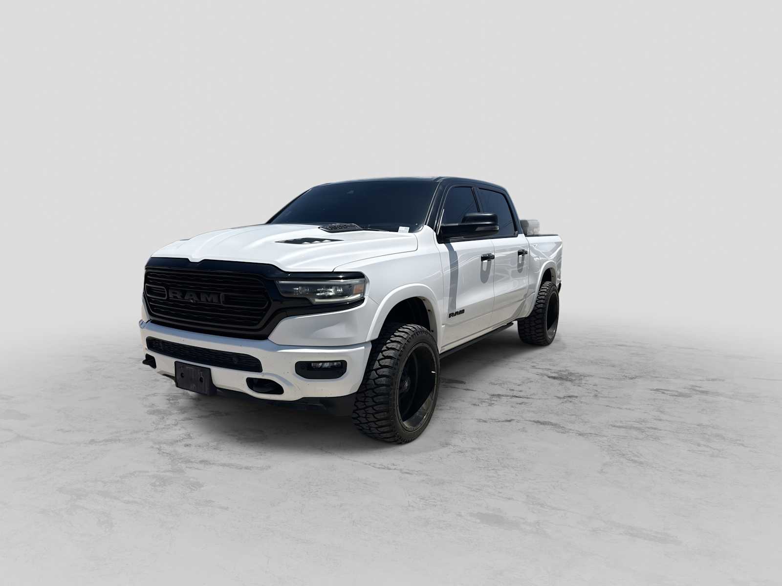 Thumbnail: 2023 RAM 1500 - 4