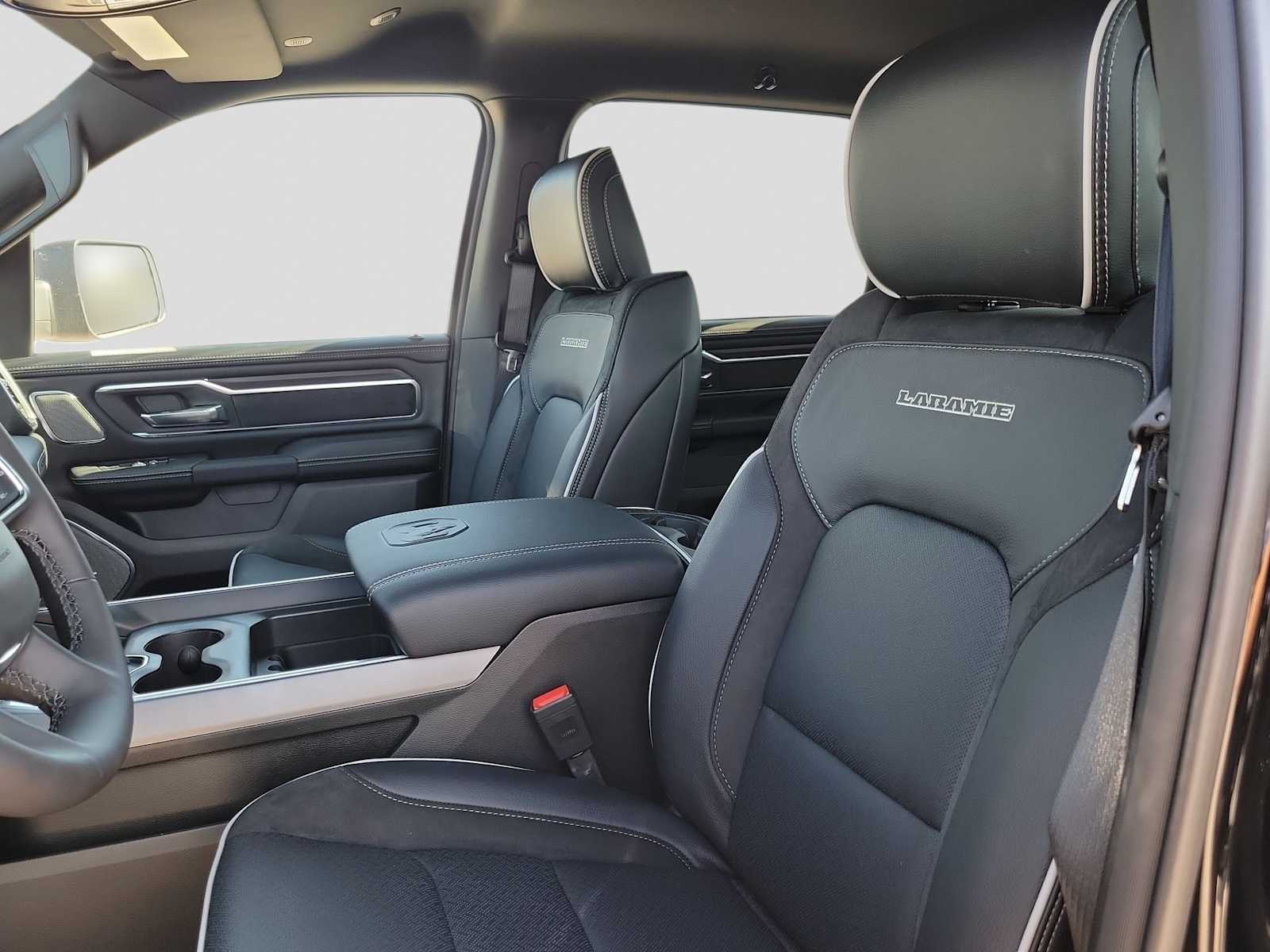 Thumbnail: 2026 RAM 1500 - 11