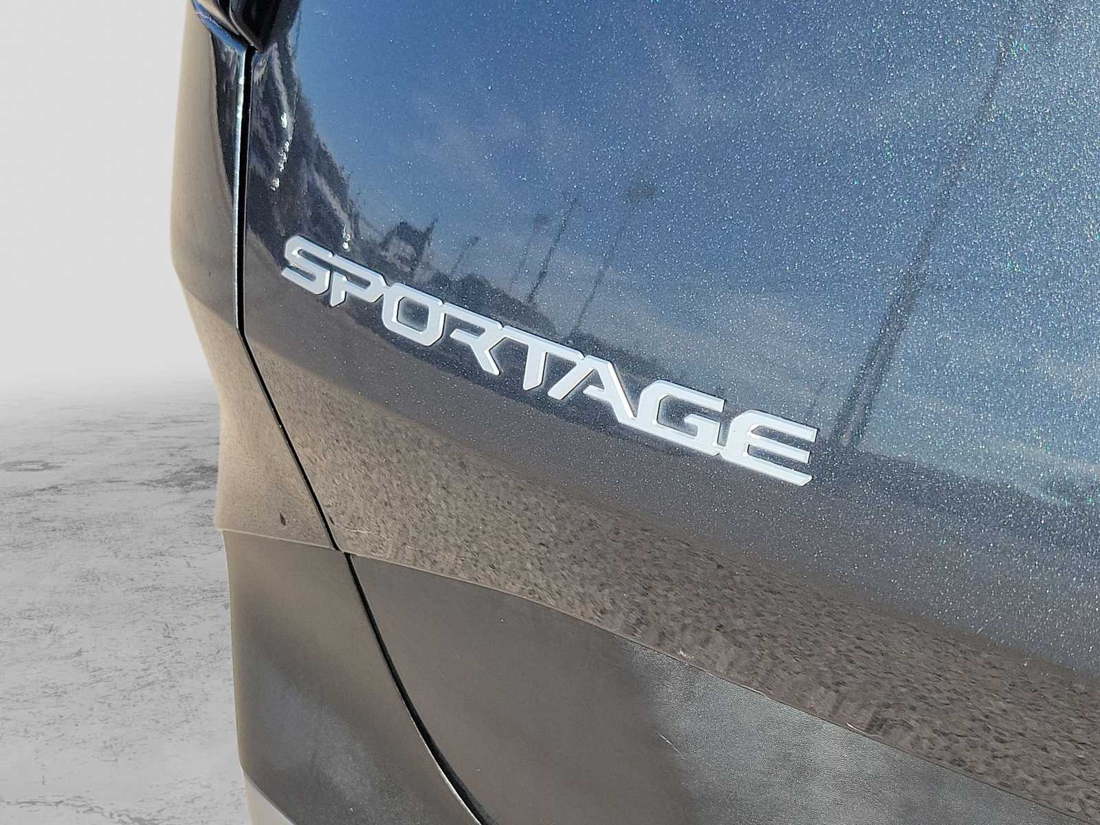 Thumbnail: 2024 Kia Sportage - 7