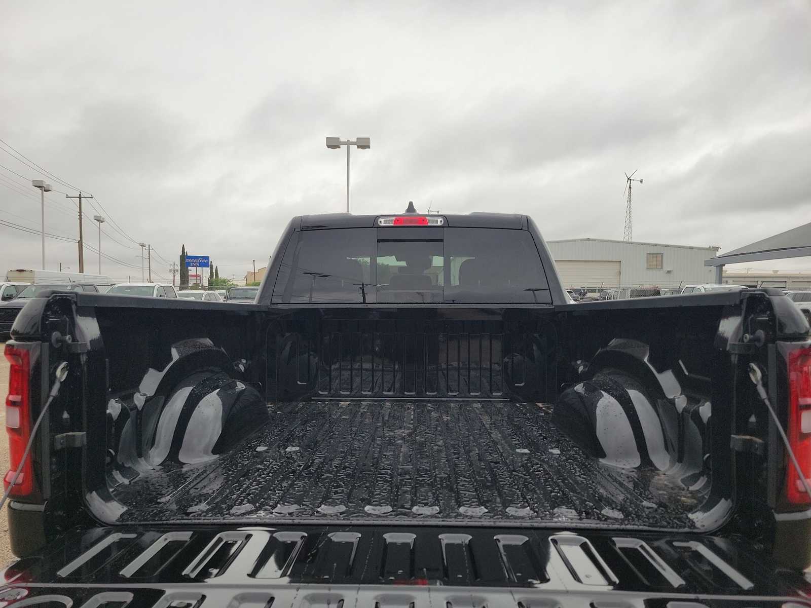 Thumbnail: 2026 RAM 1500 - 23