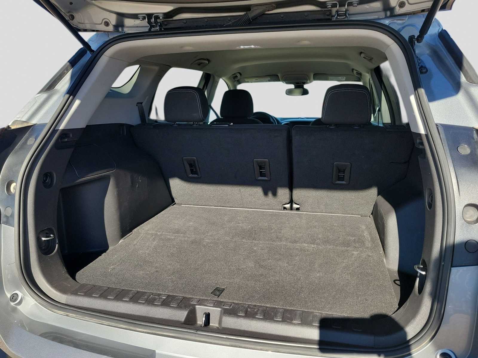 Thumbnail: 2024 GMC Terrain - 19