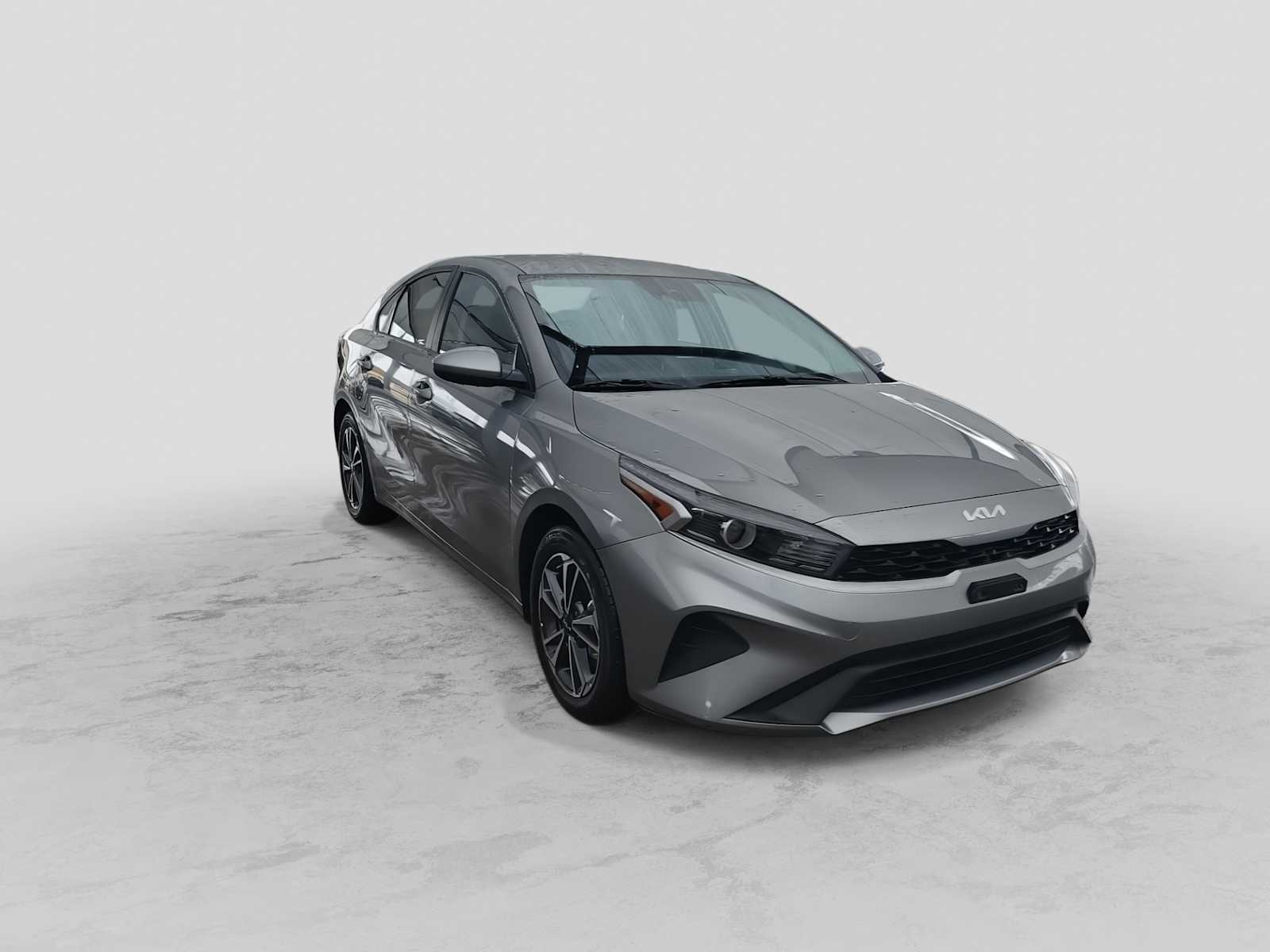 Thumbnail: 2024 Kia Forte - 2