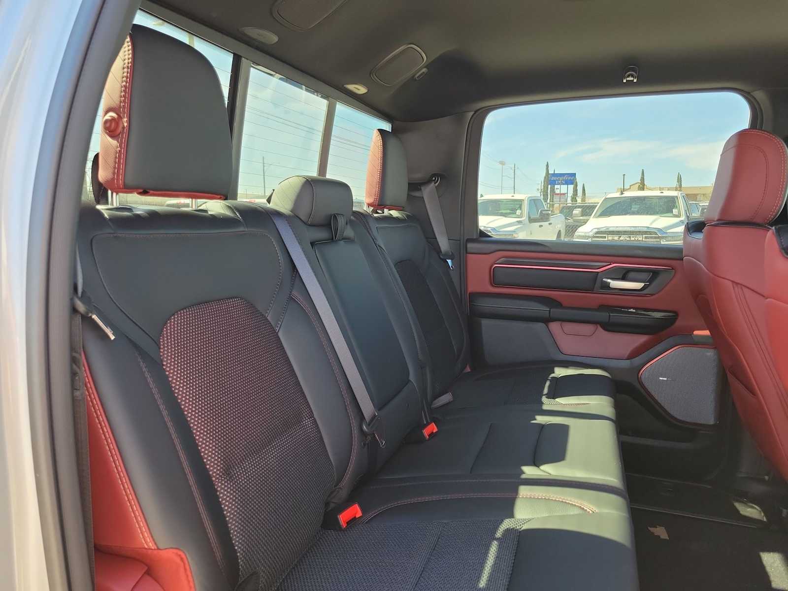 Thumbnail: 2026 RAM 1500 - 17